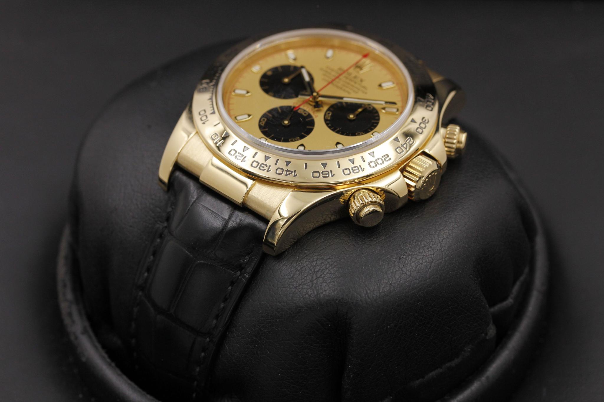 Watch Image 2