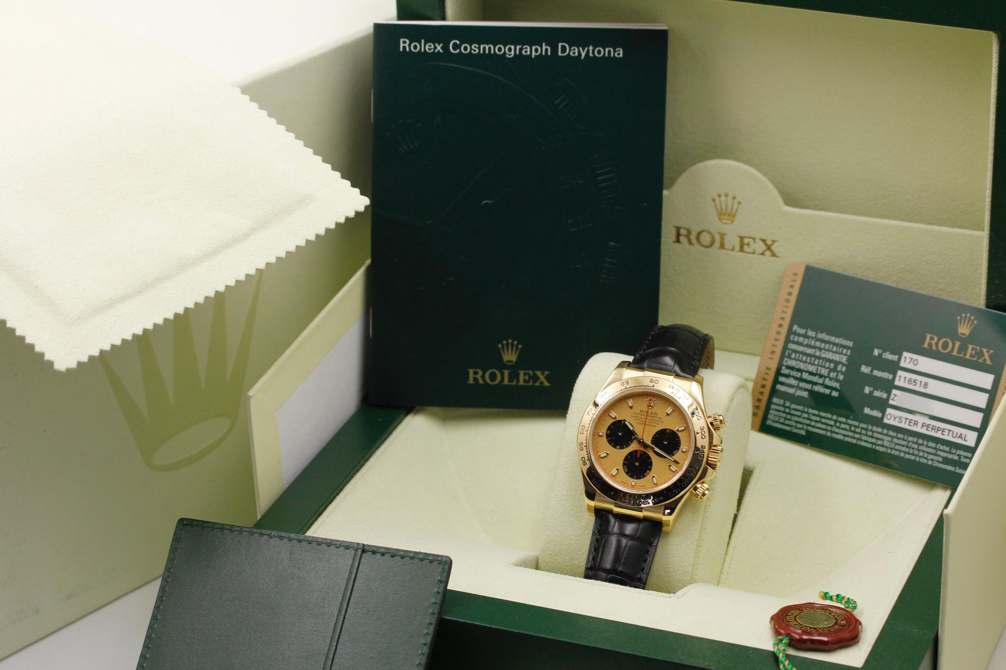 Watch Image 11