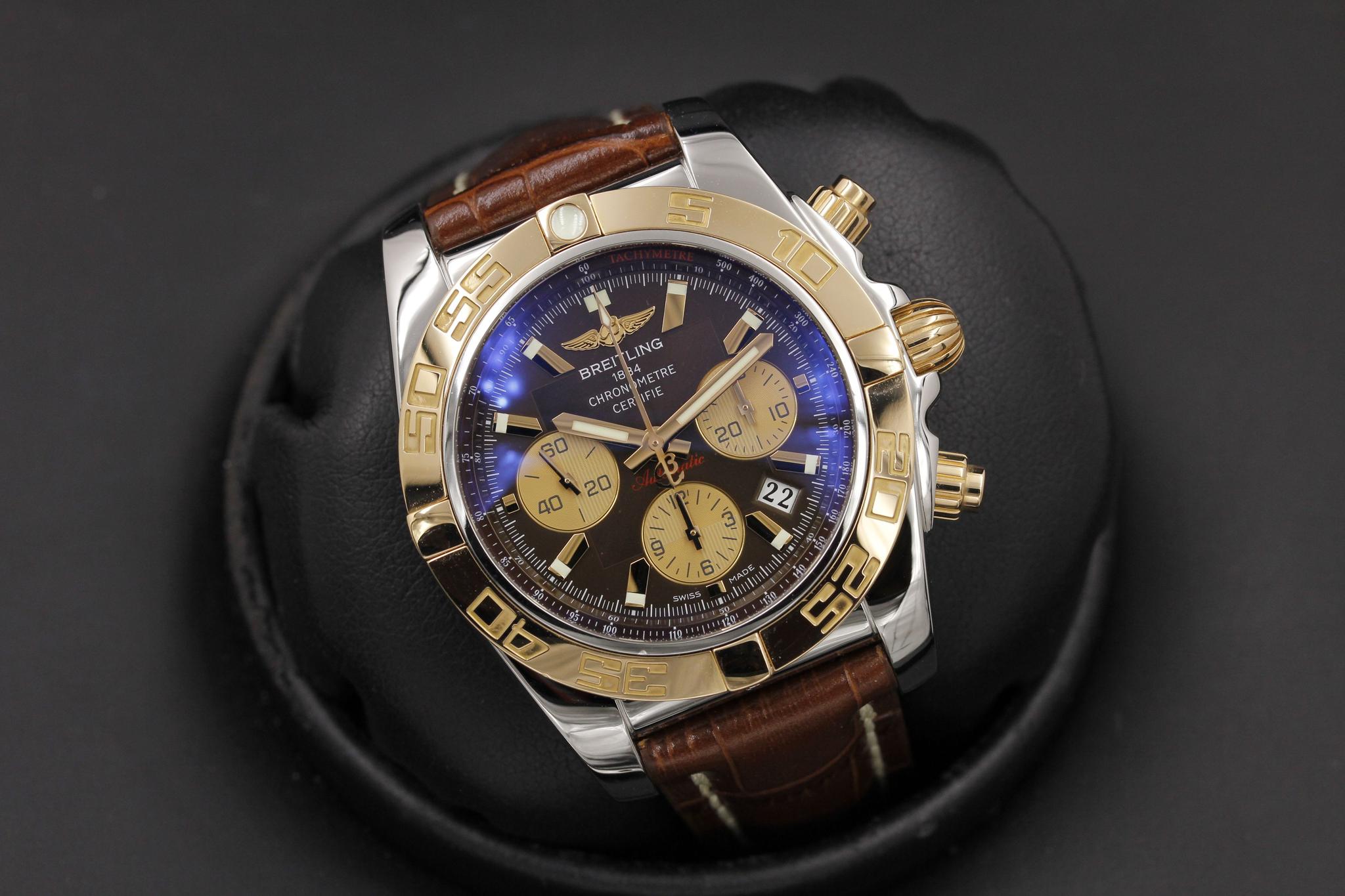 Watch Image 9