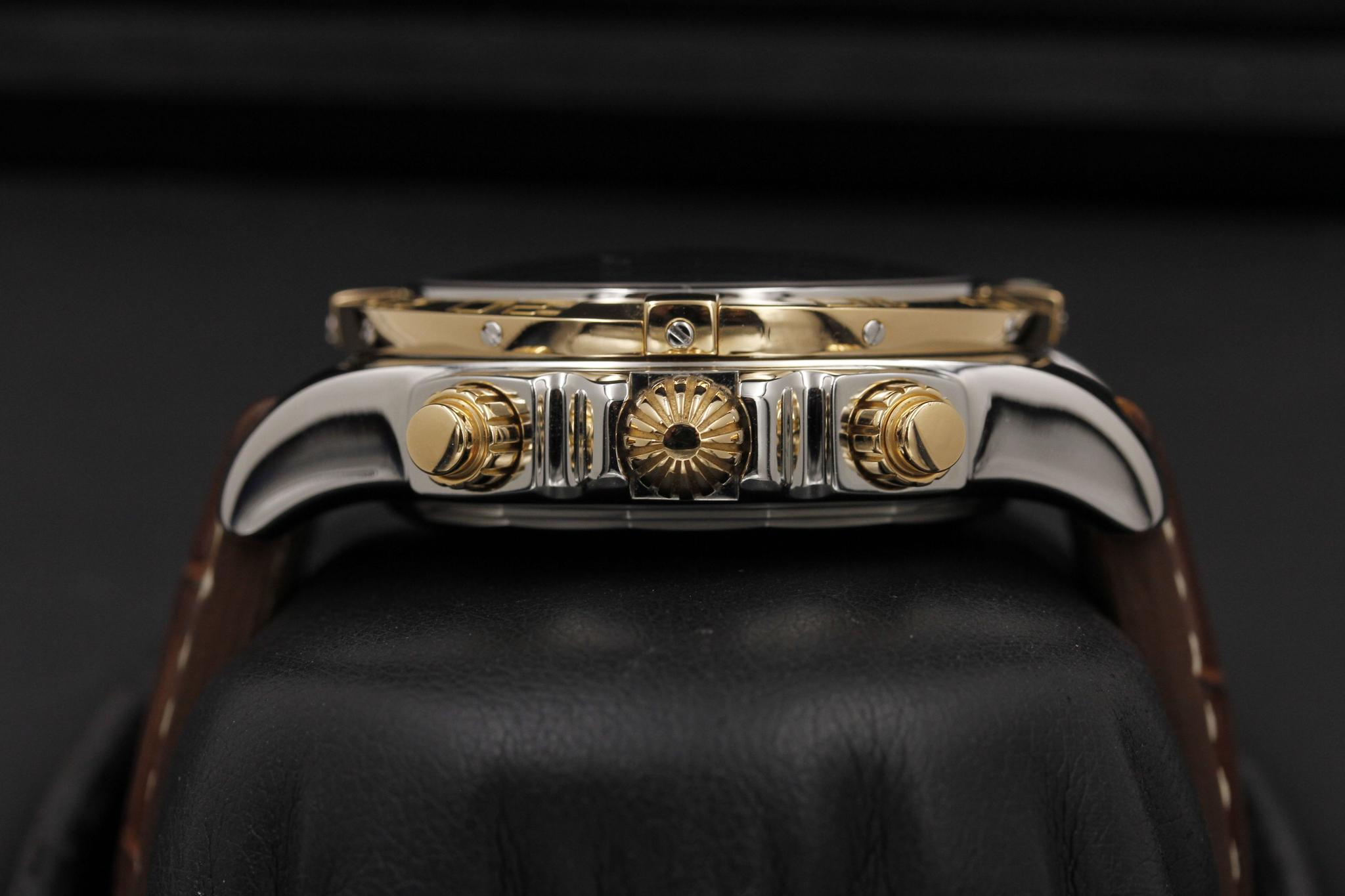Watch Image 3