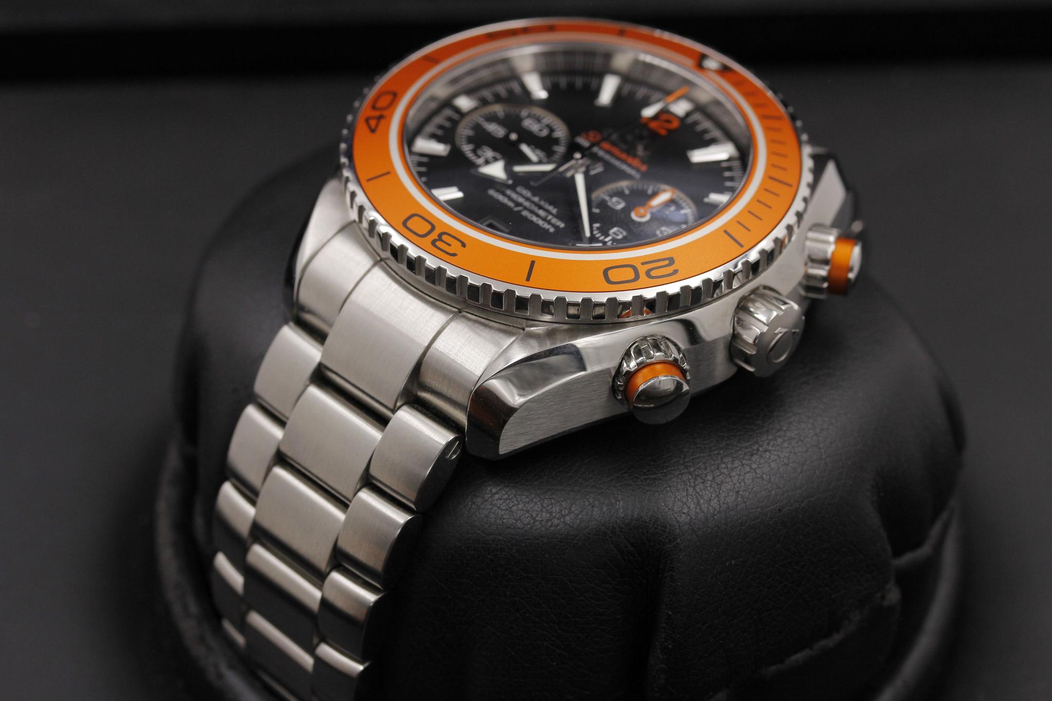 Watch Image 2