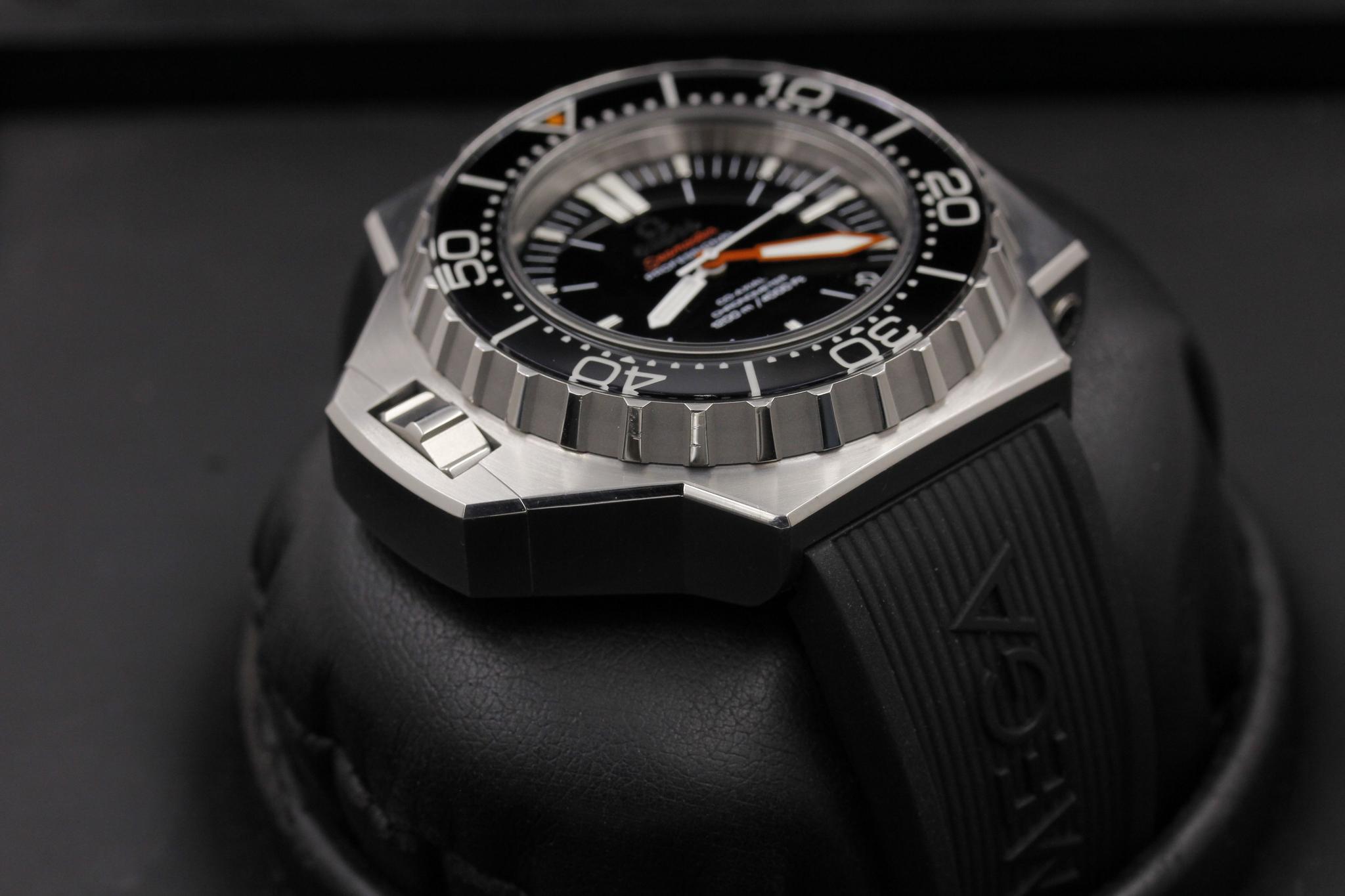 Watch Image 5