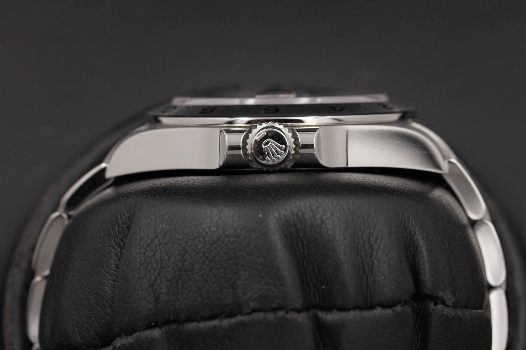 Watch Image 3