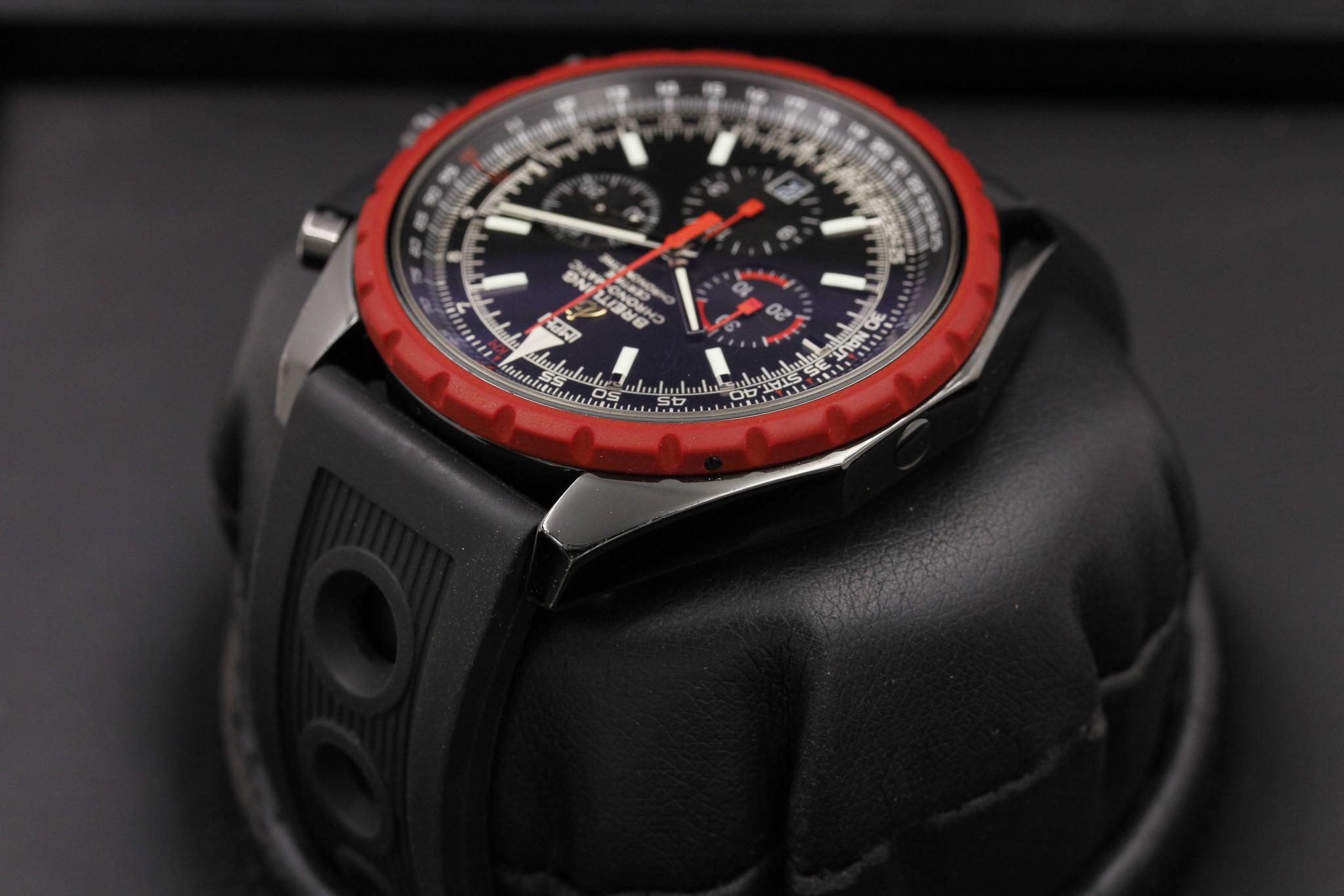 Watch Image 5