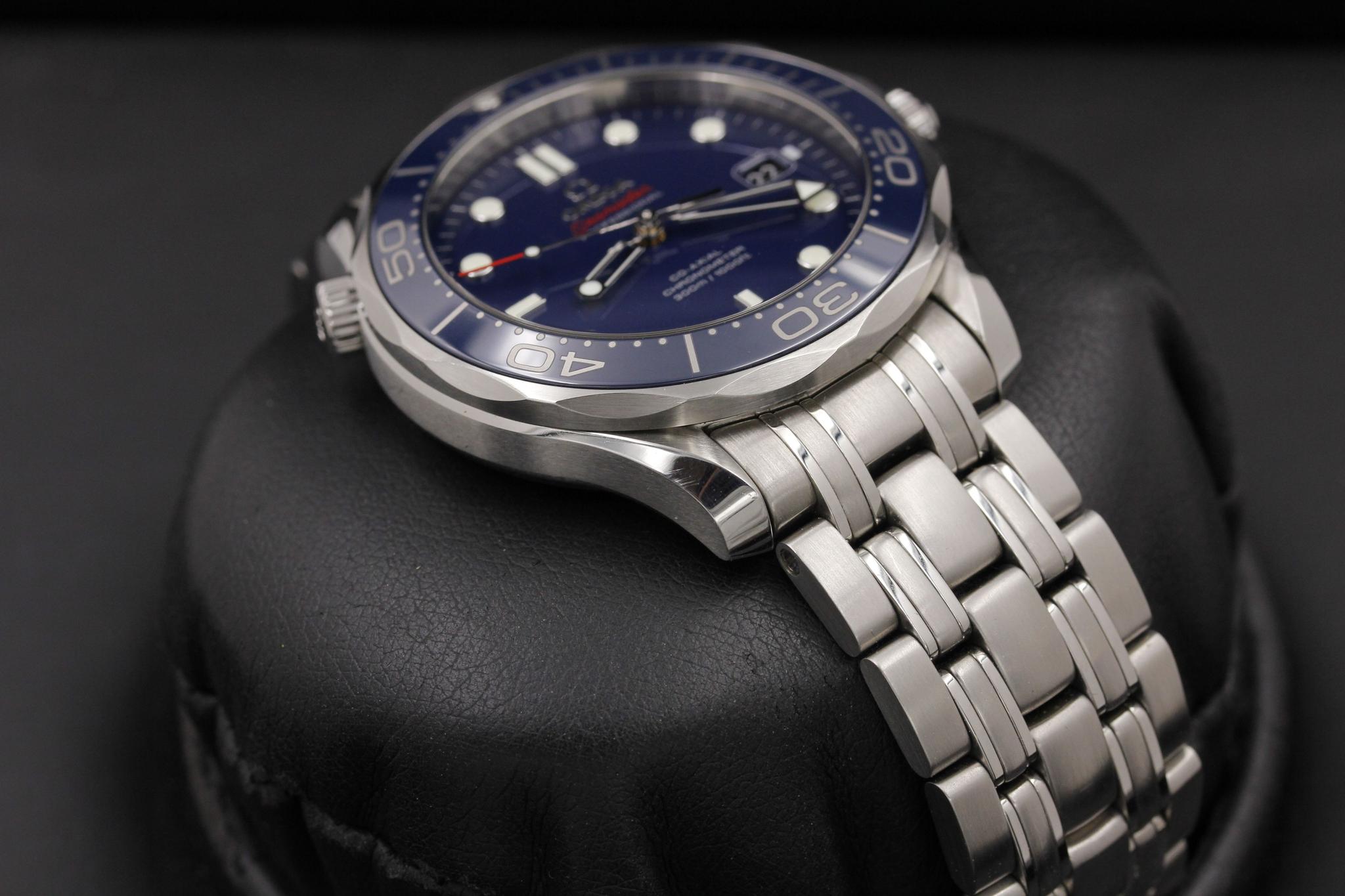 Watch Image 6