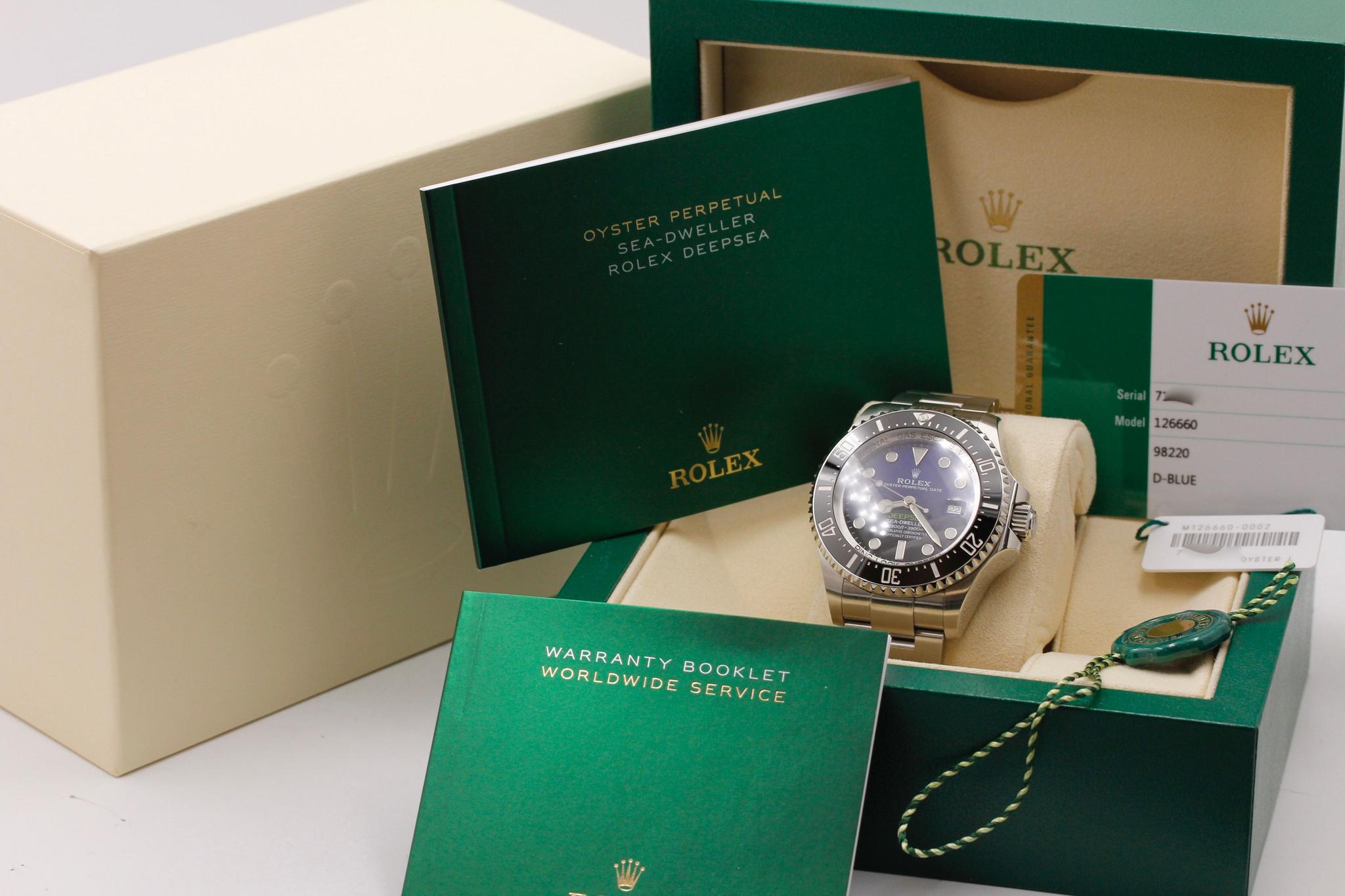 Watch Image 12