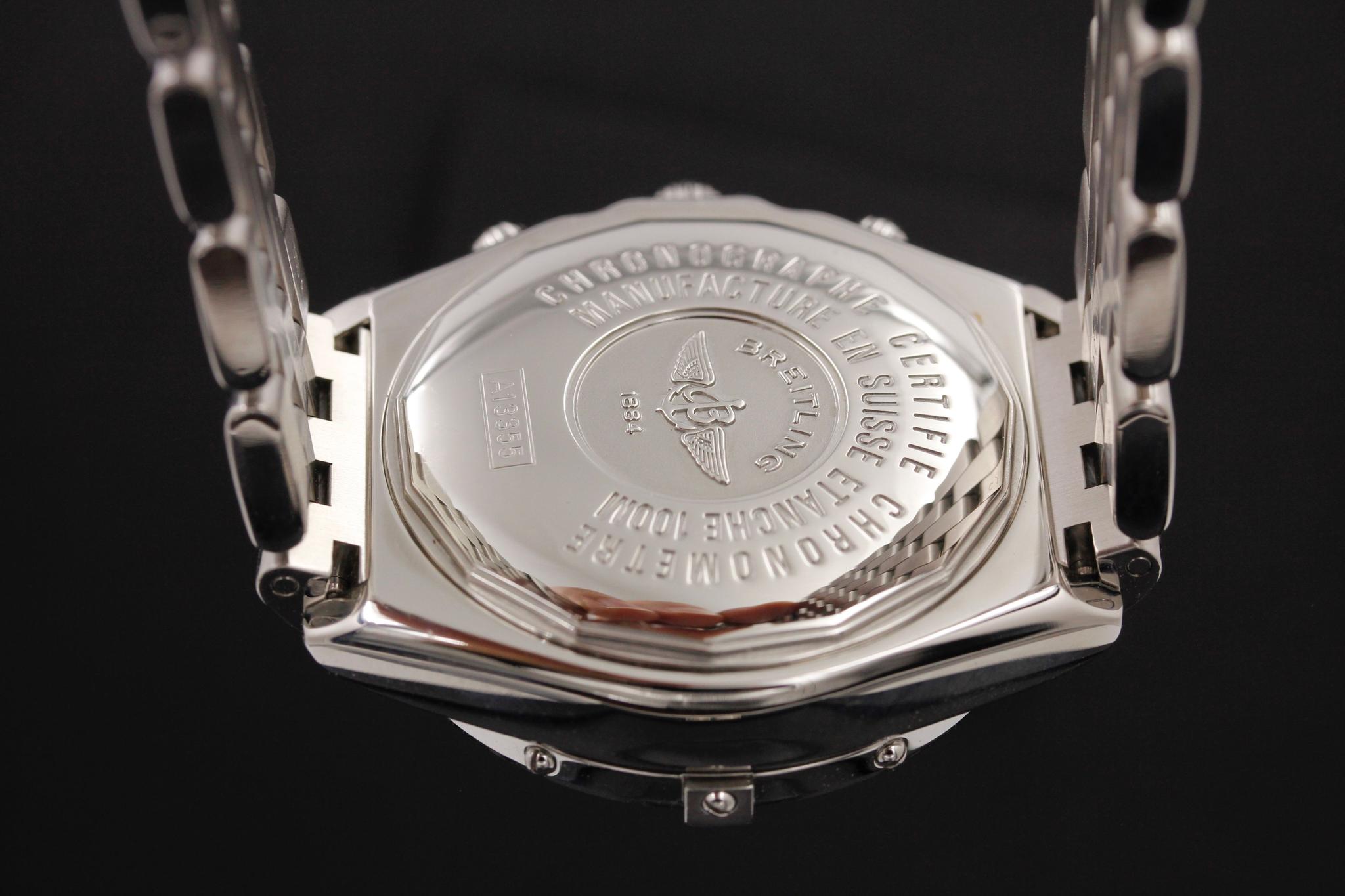 Watch Image 7