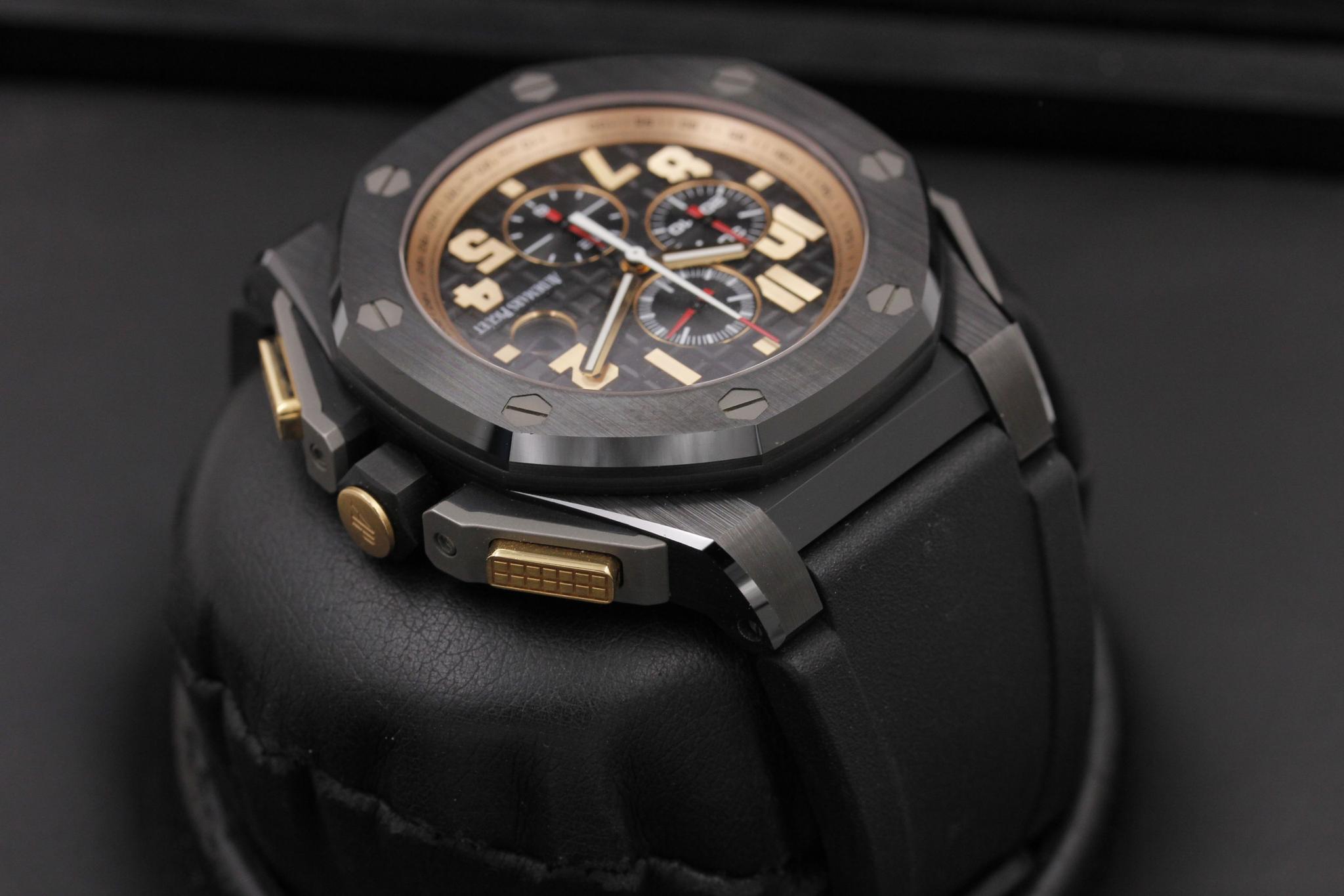 Watch Image 4