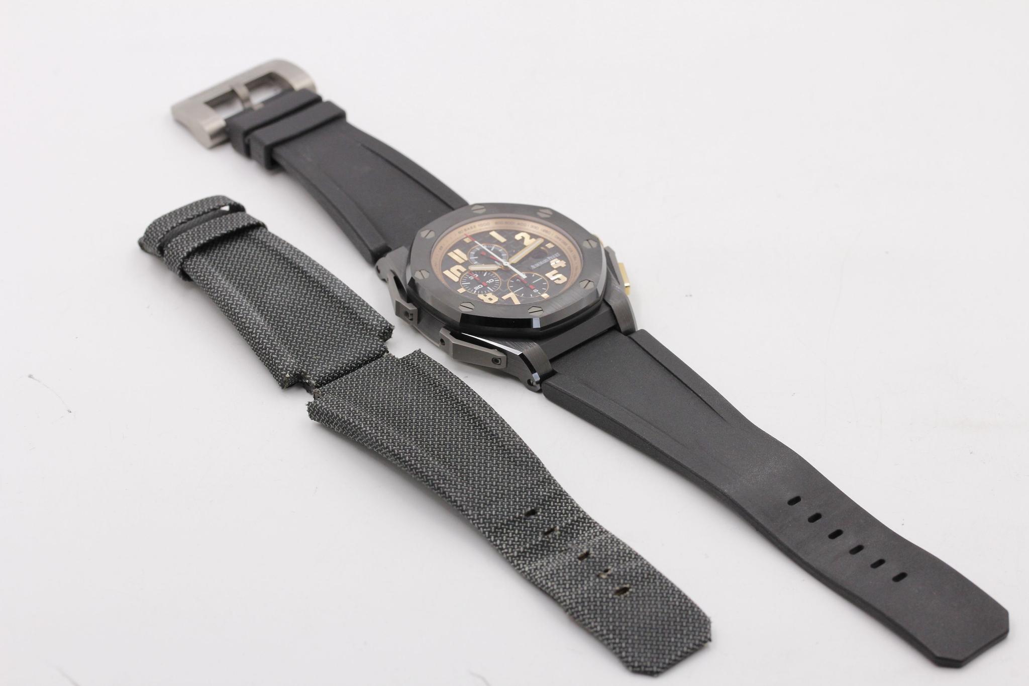 Watch Image 11