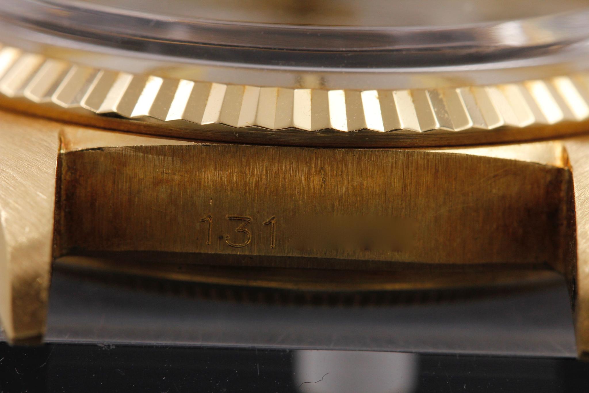 Watch Image 9