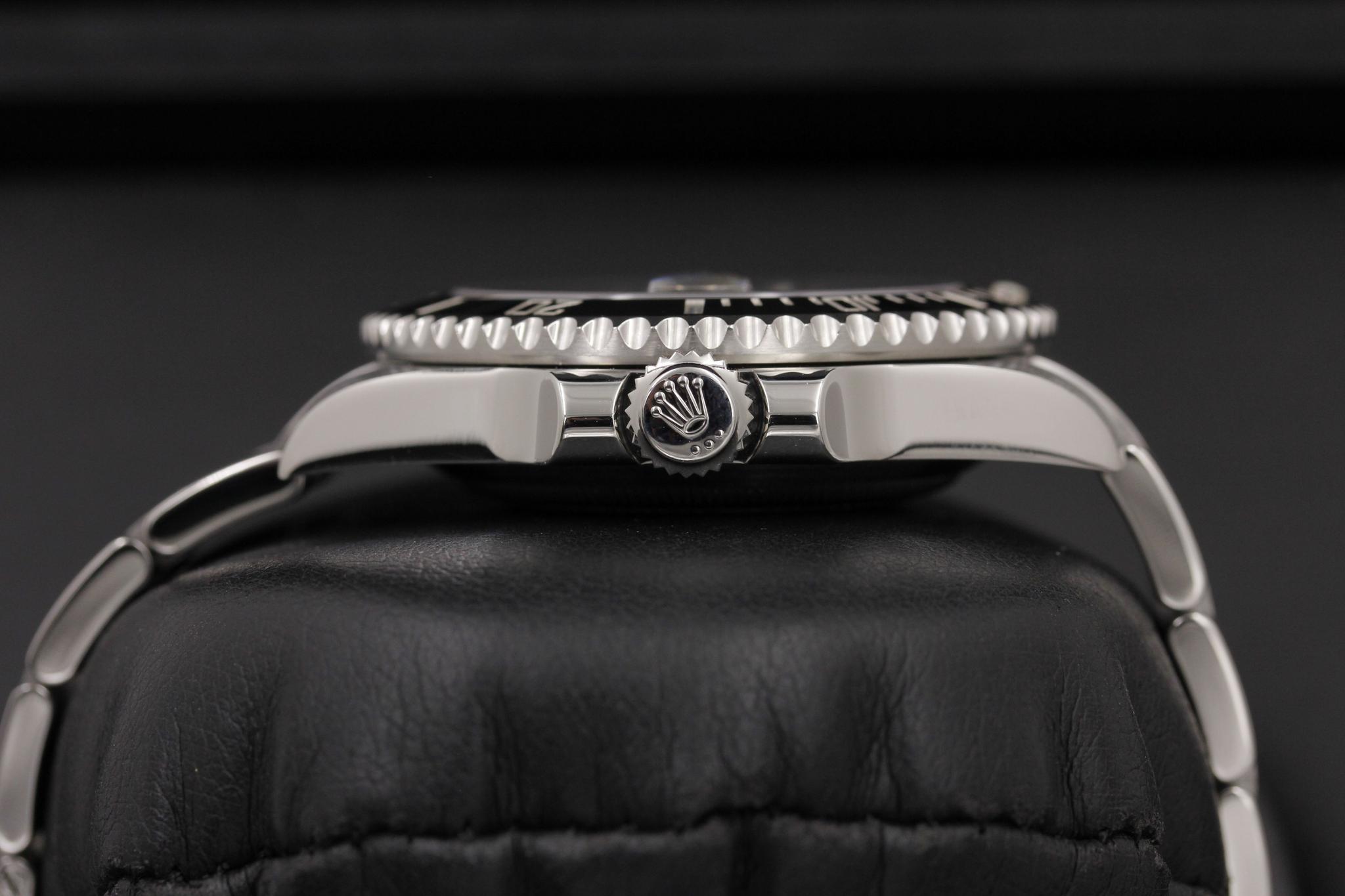 Watch Image 3