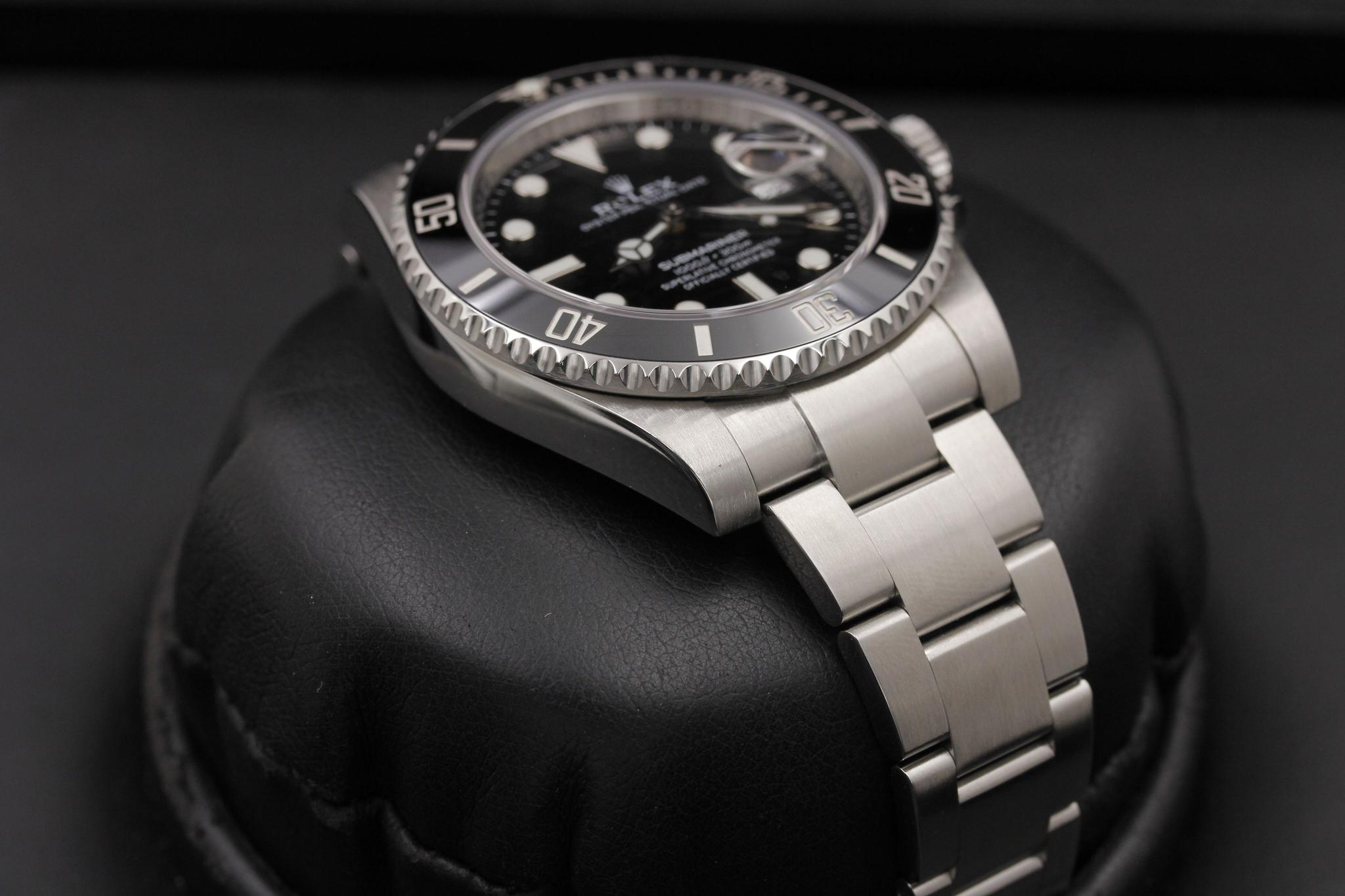 Watch Image 6