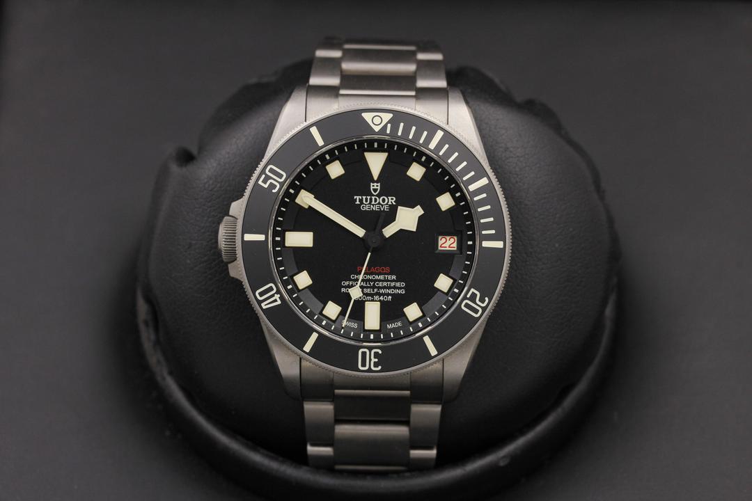 Tudor Pelagos Left Hand Drive 25610