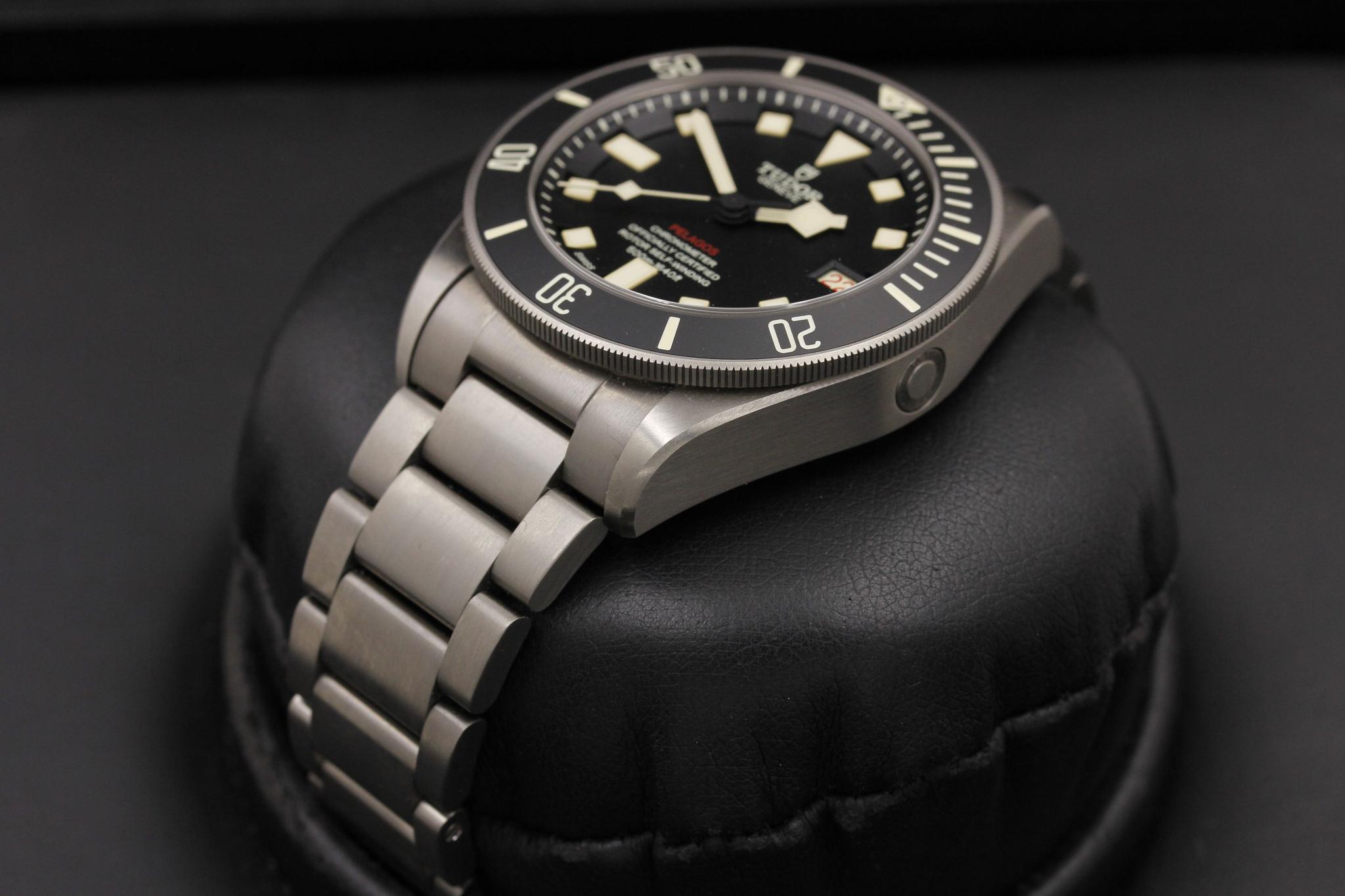 Watch Image 2