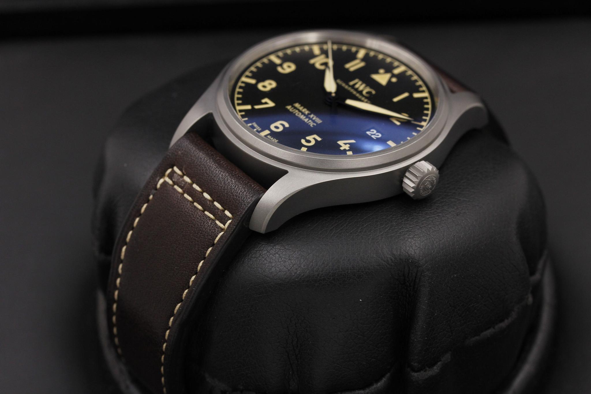 Watch Image 2