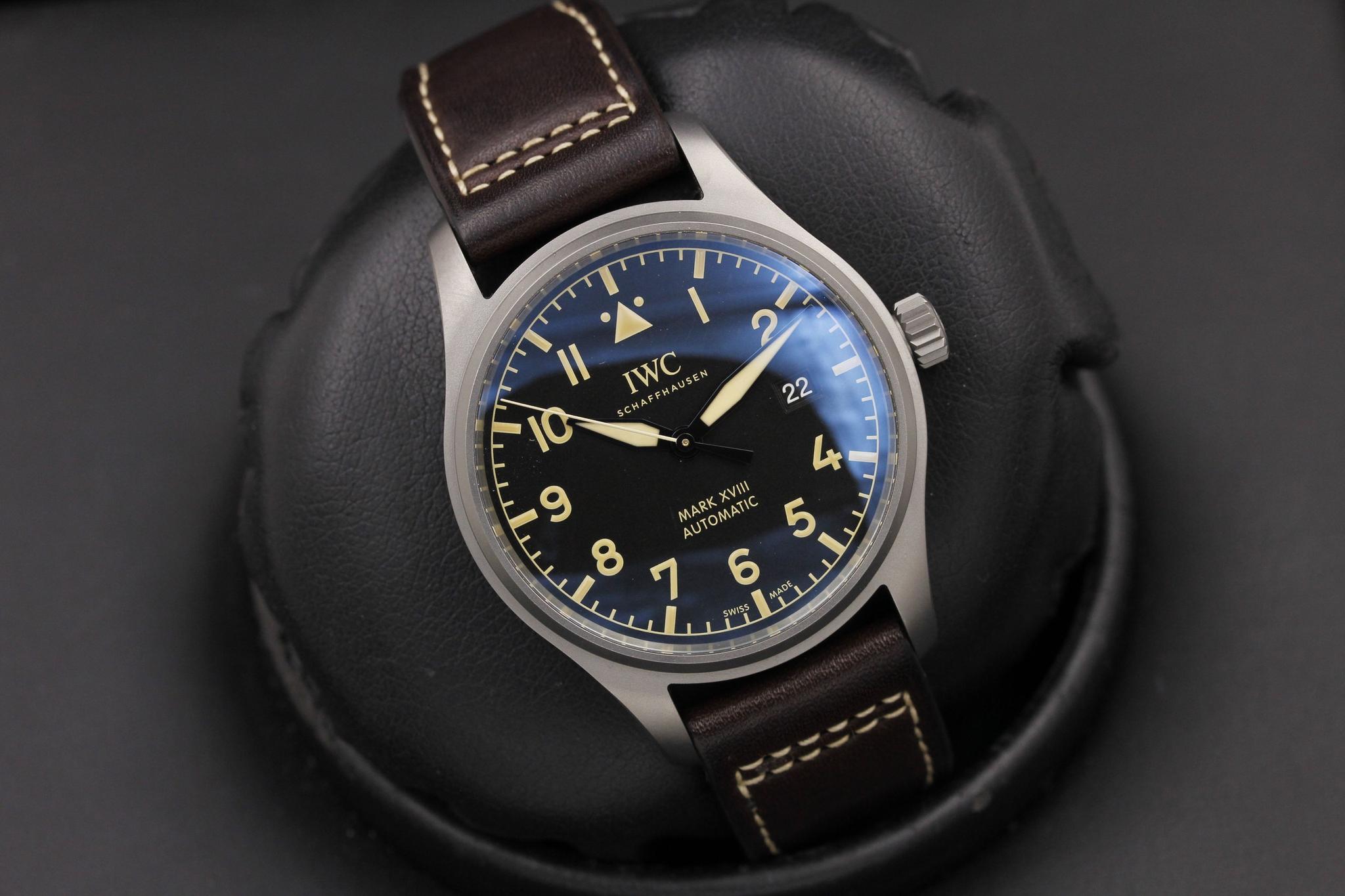 Watch Image 9