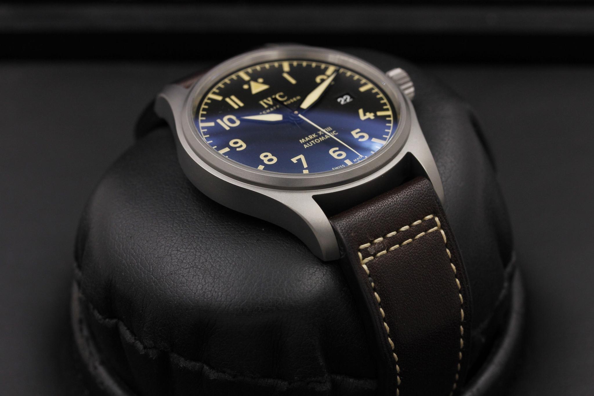 Watch Image 6