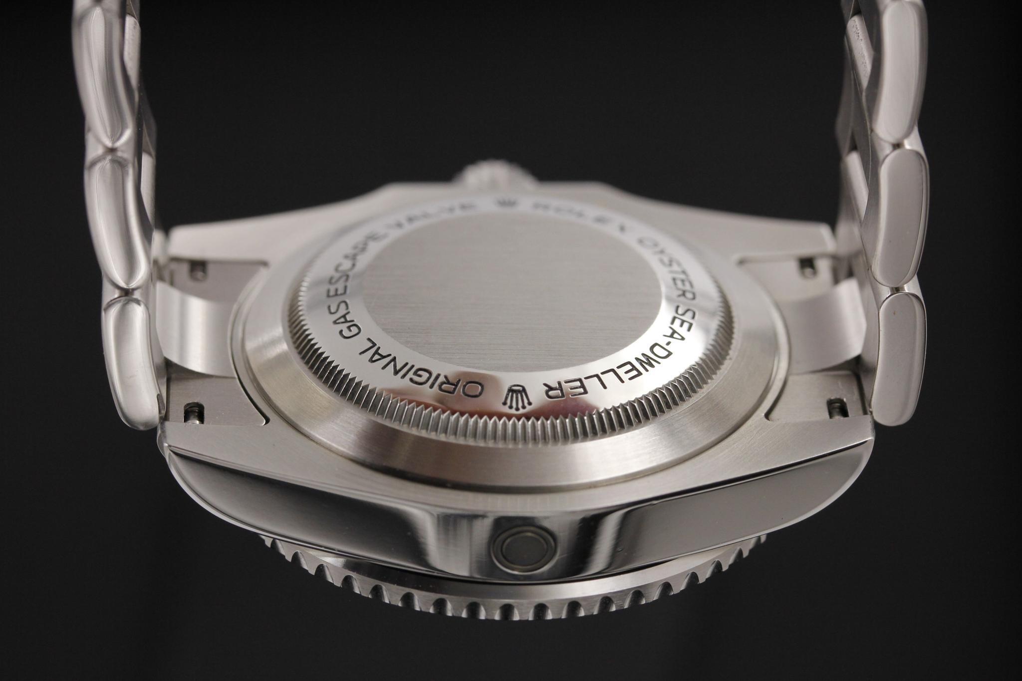 Watch Image 8