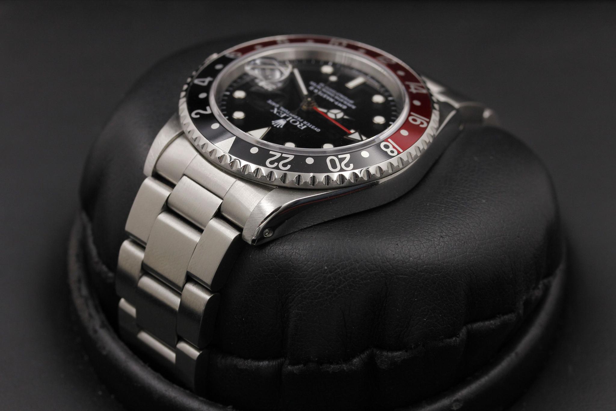 Watch Image 6