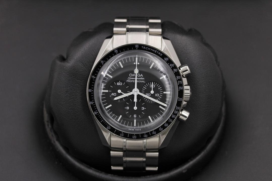 Omega Speedmaster Hesalite 311.30.42.30.01.005