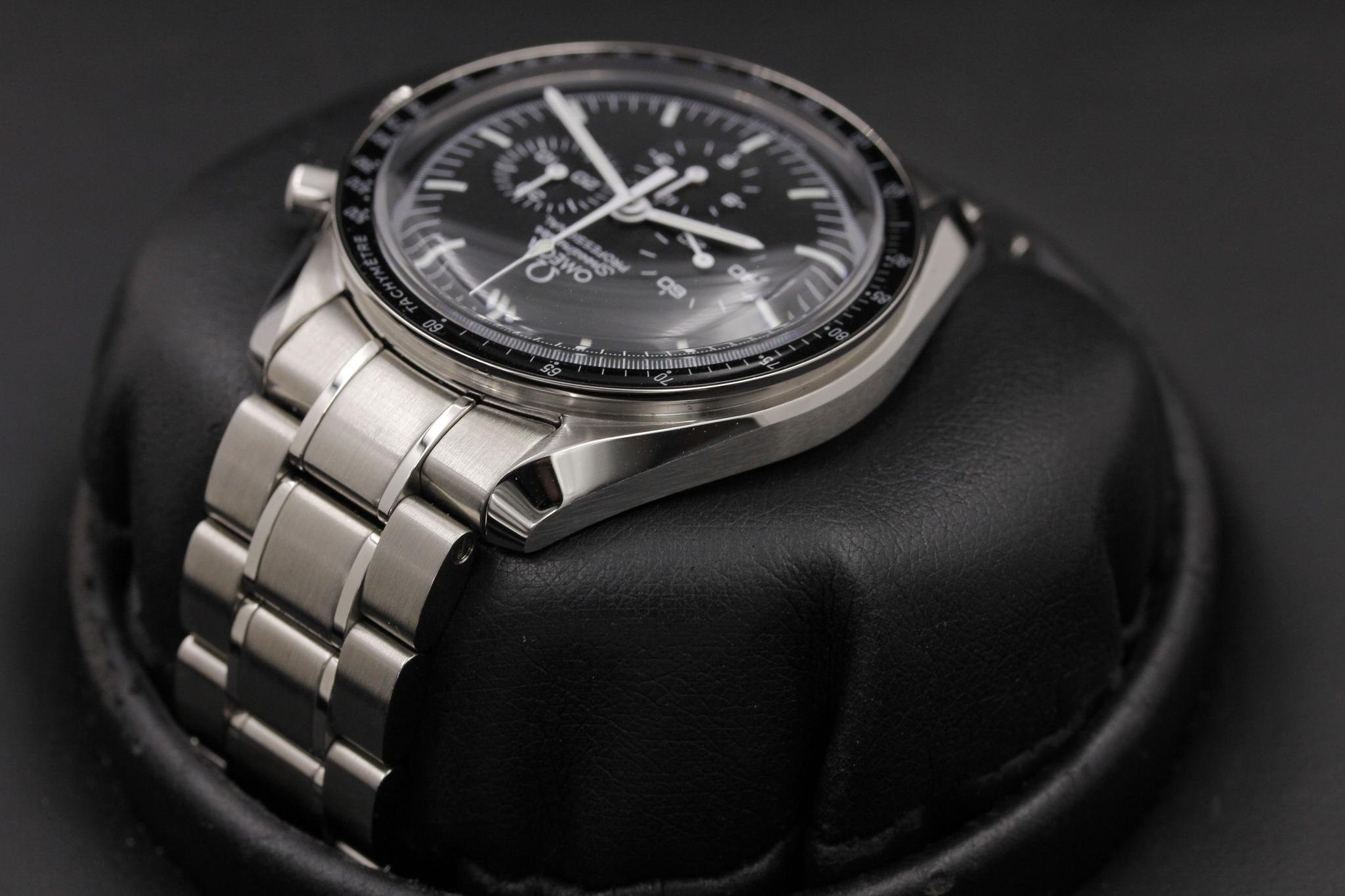 Watch Image 5