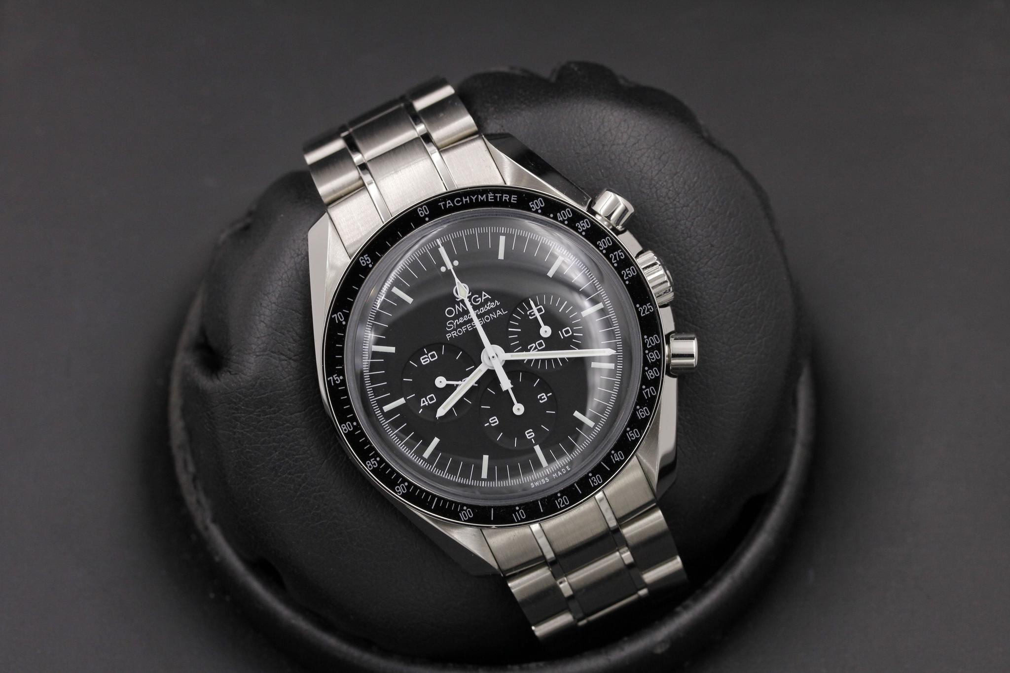 Watch Image 9