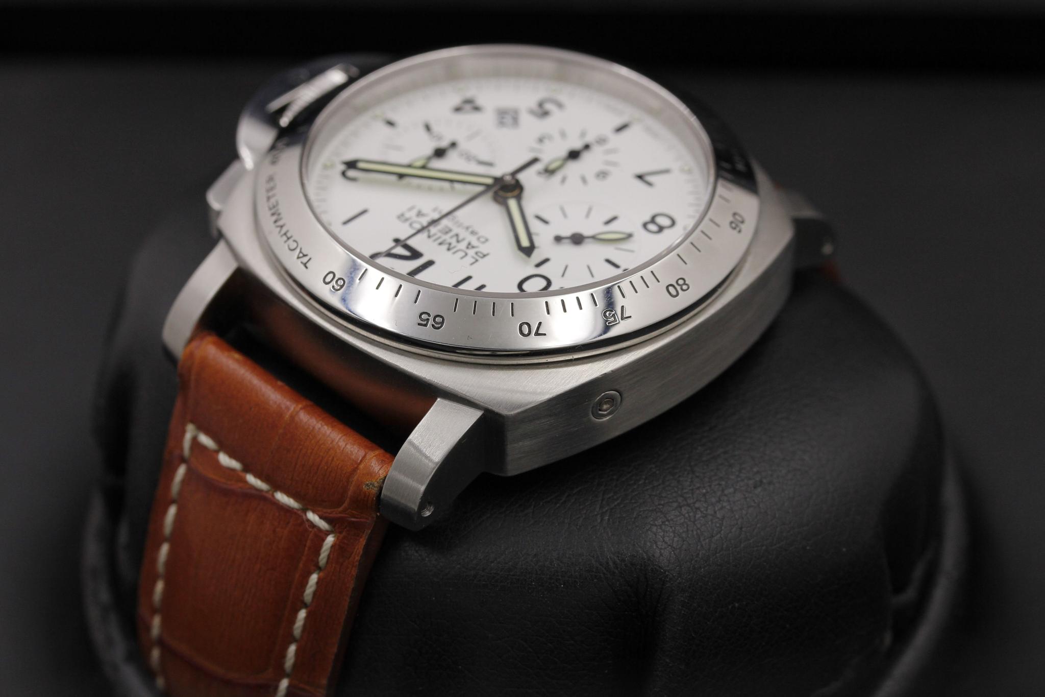 Watch Image 5