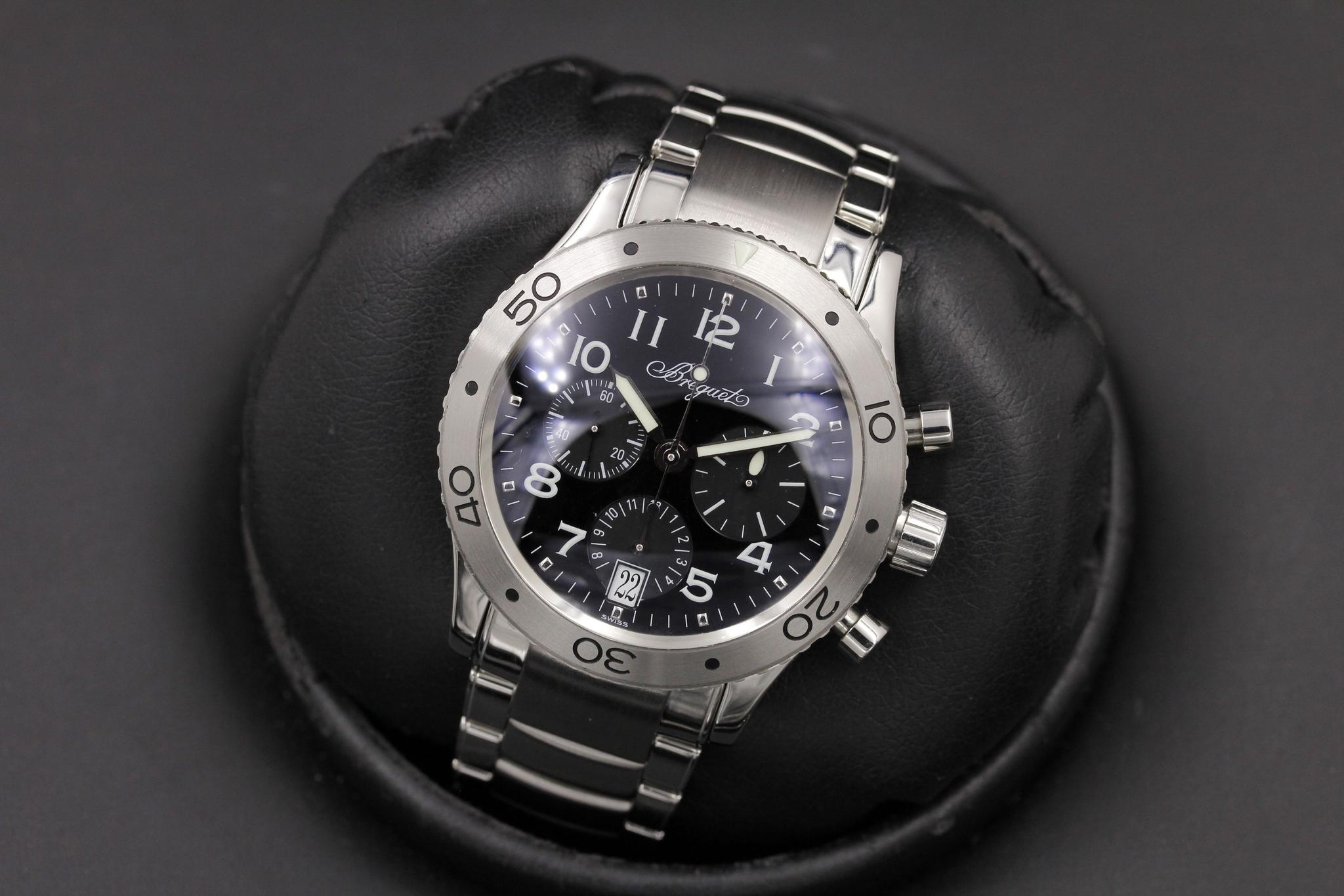 Watch Image 9