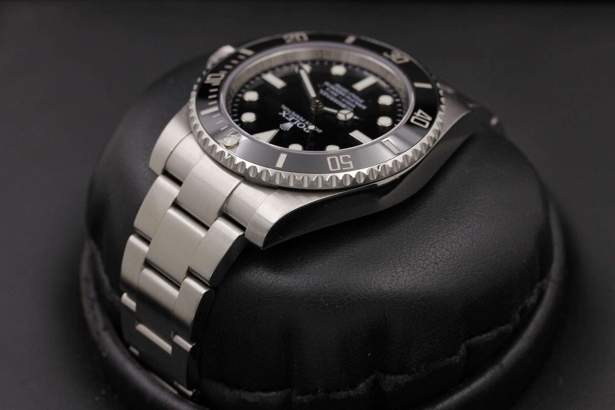 Watch Image 5