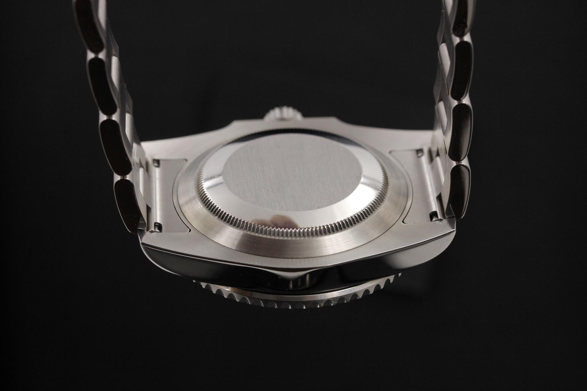 Watch Image 8