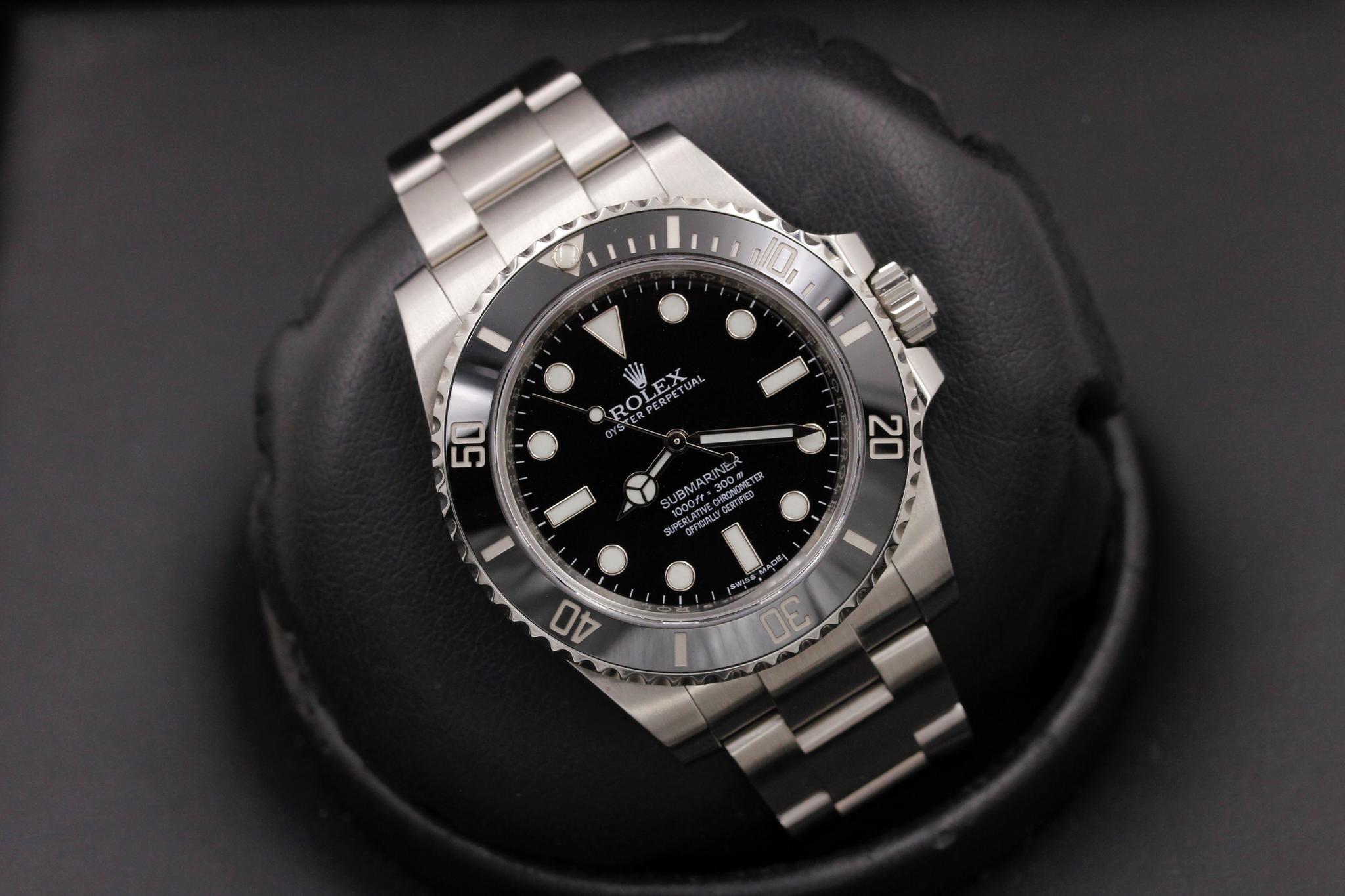 Watch Image 10