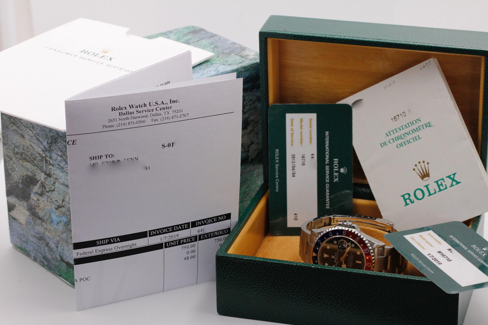 Watch Image 12