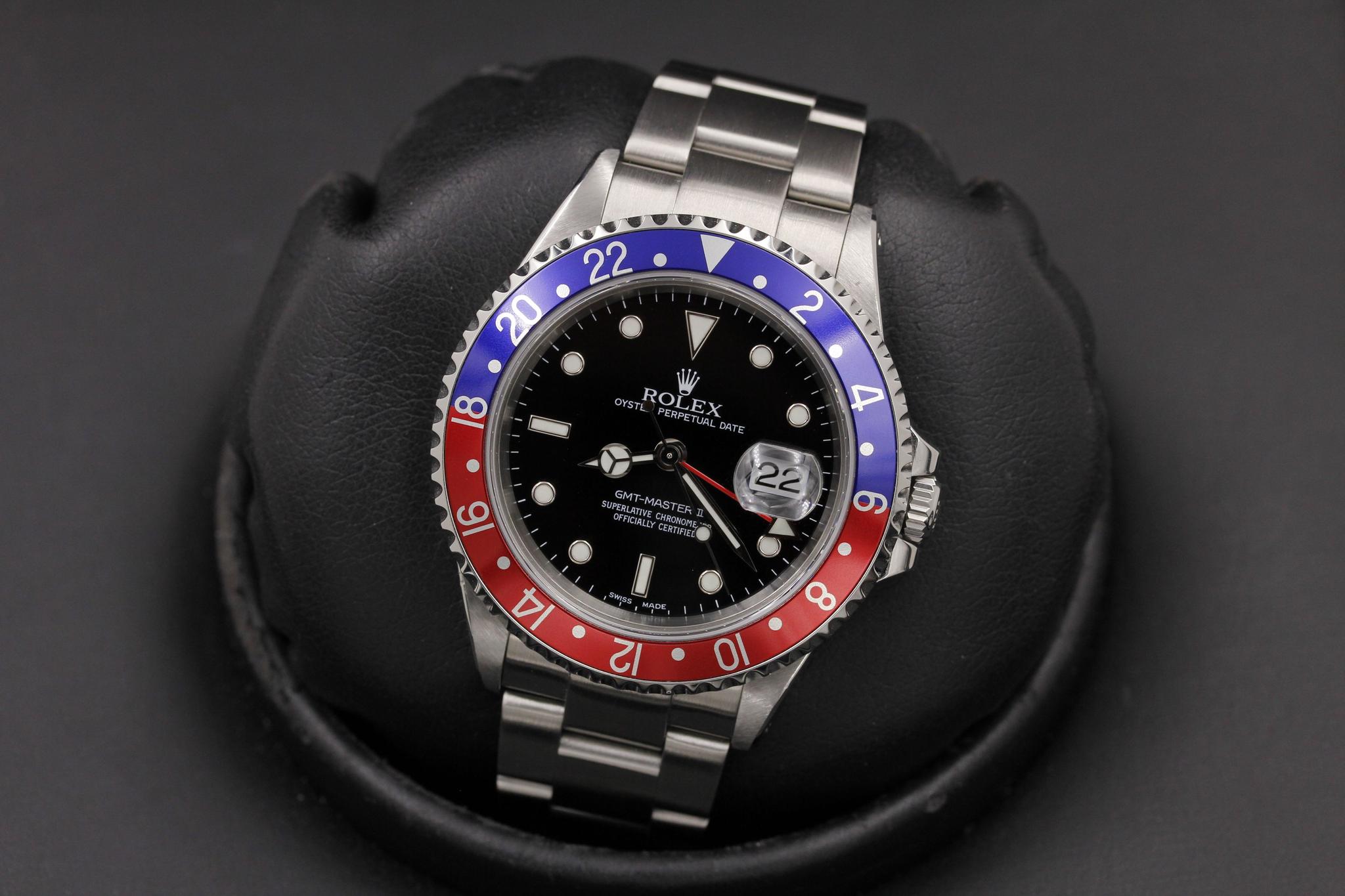 Watch Image 10