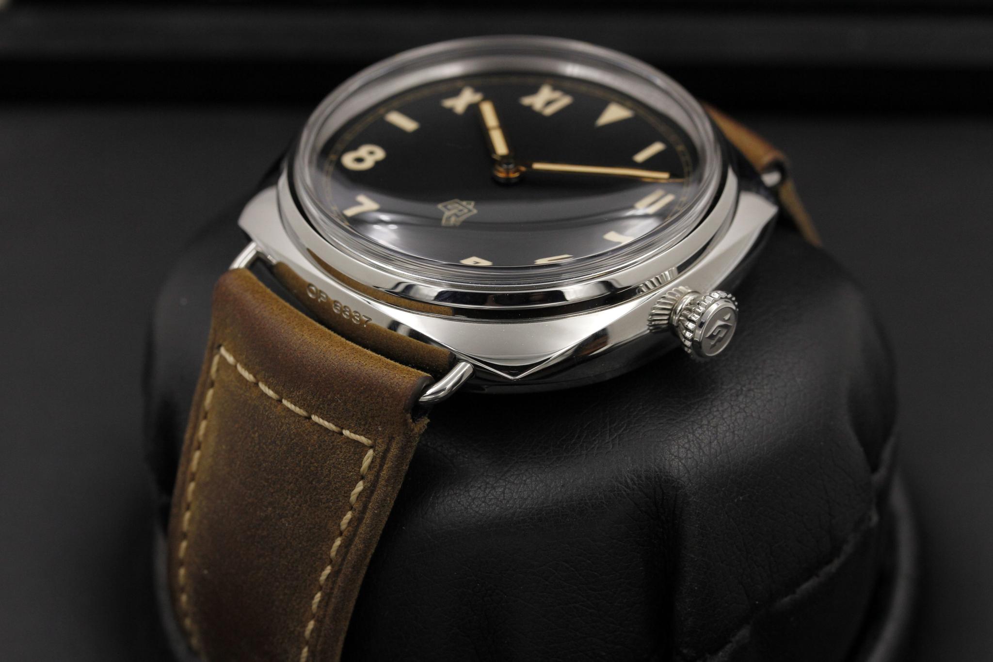 Watch Image 2