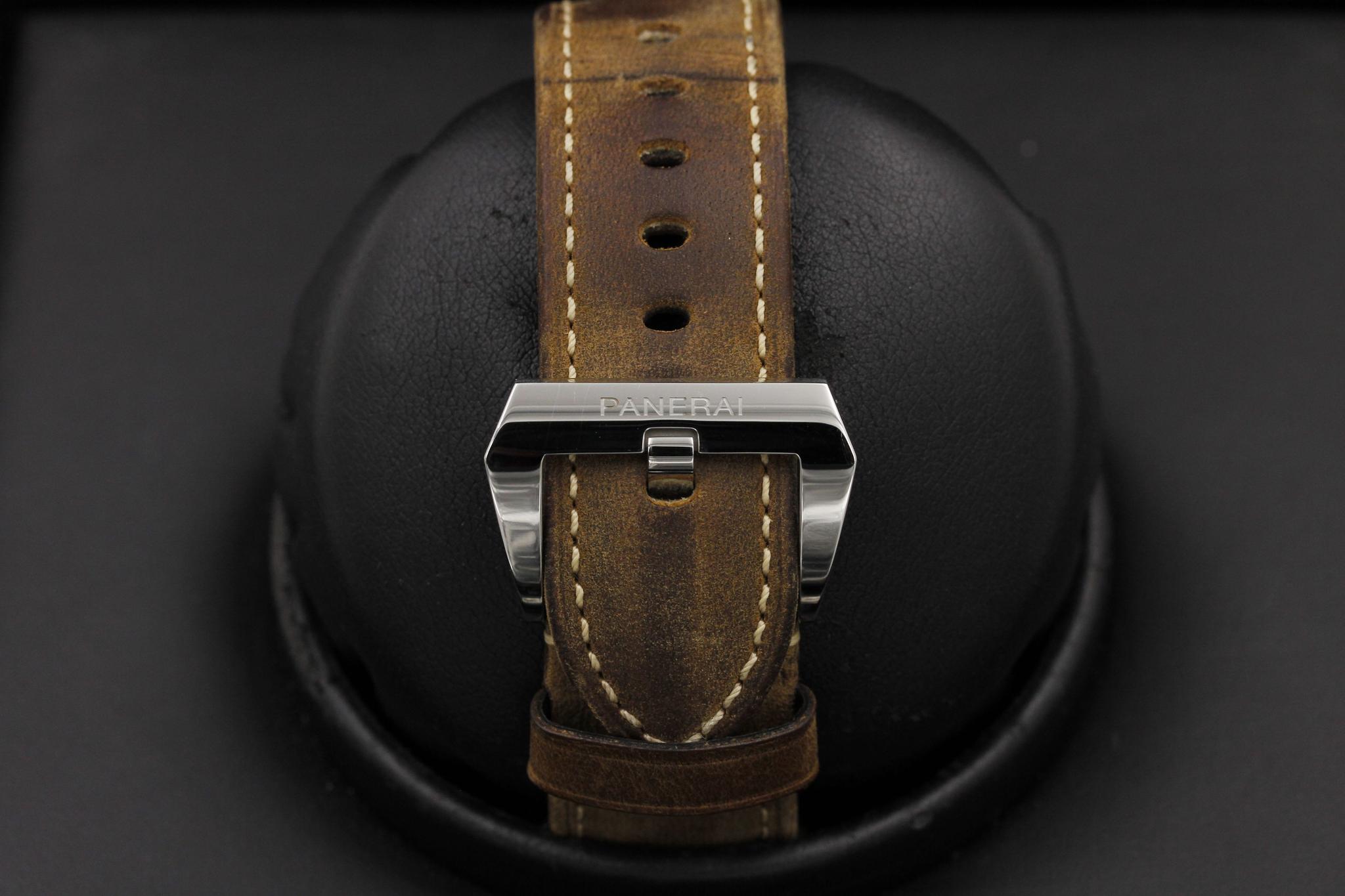 Watch Image 7