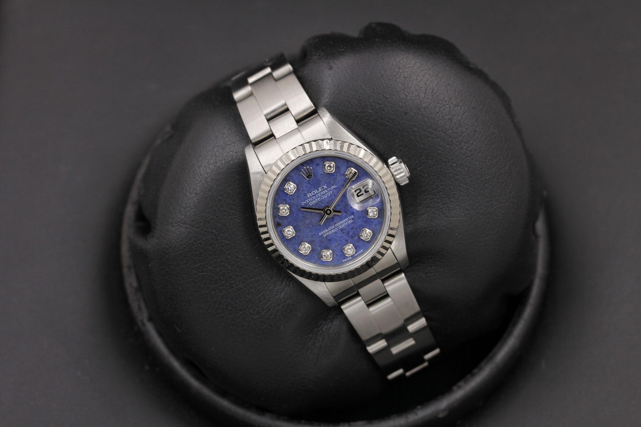 Watch Image 9