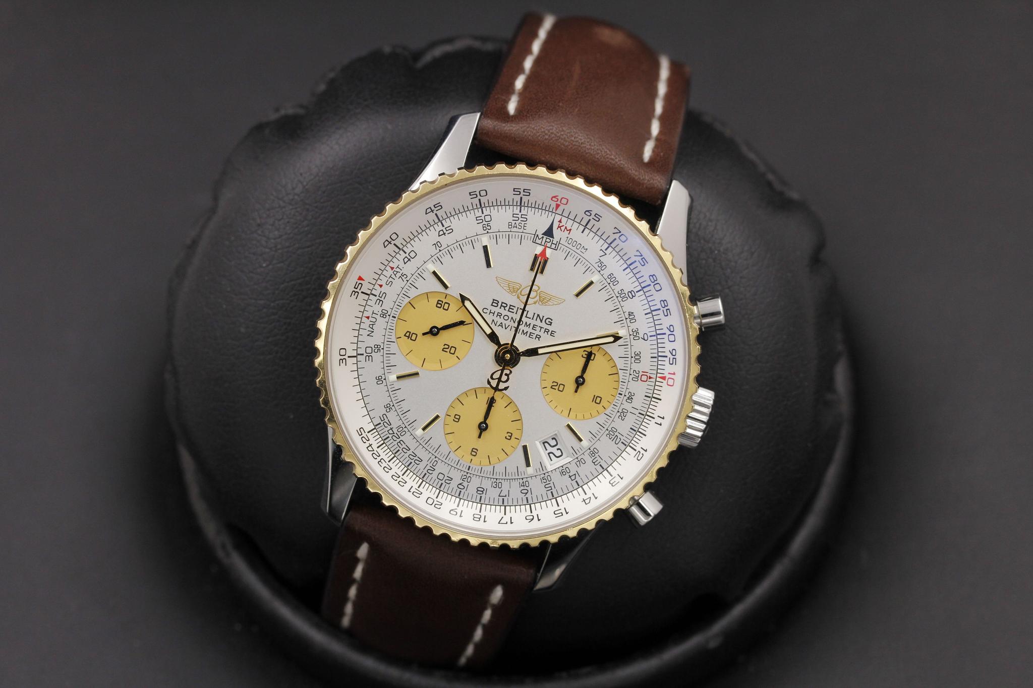 Watch Image 10
