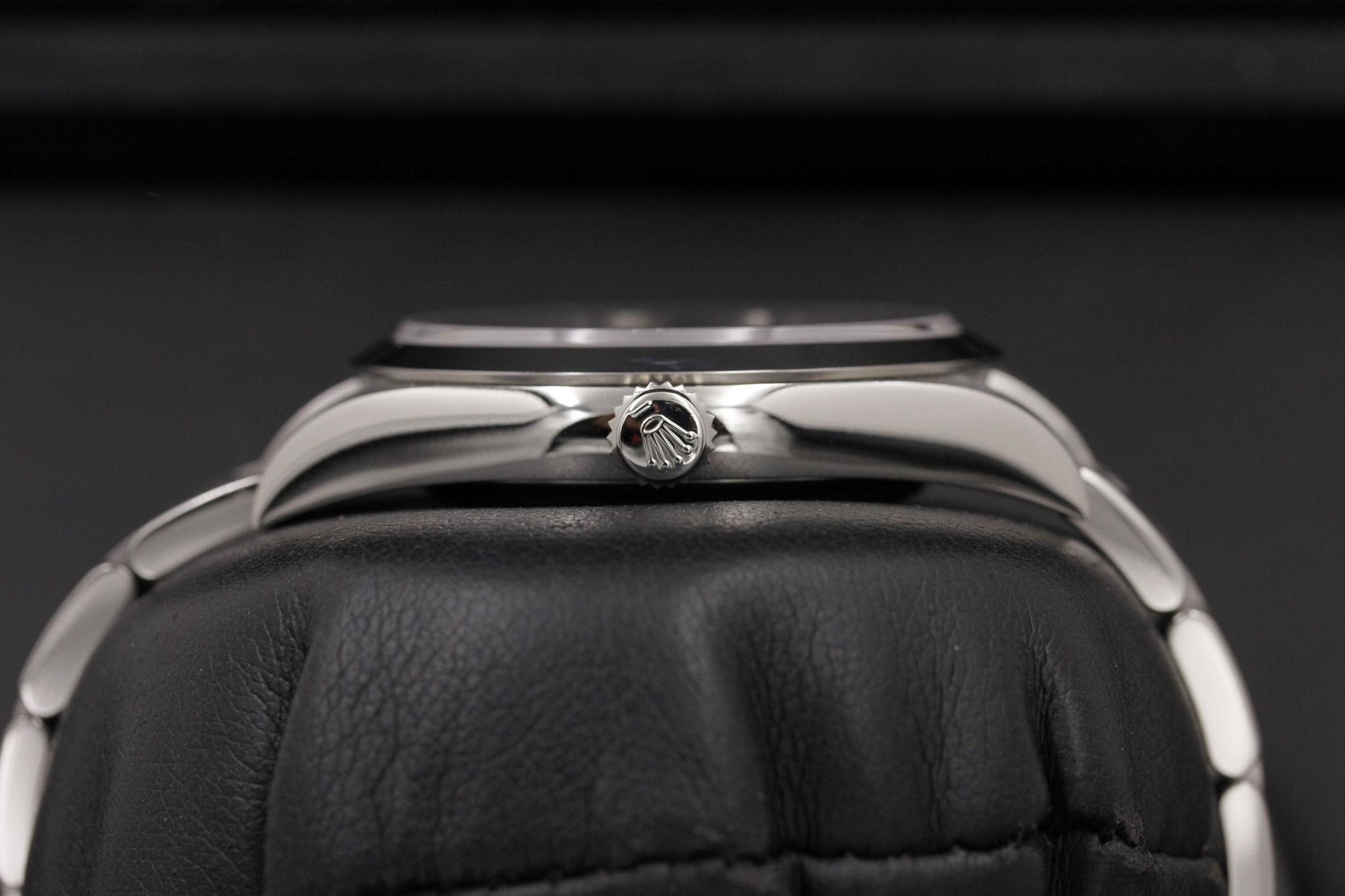 Watch Image 3