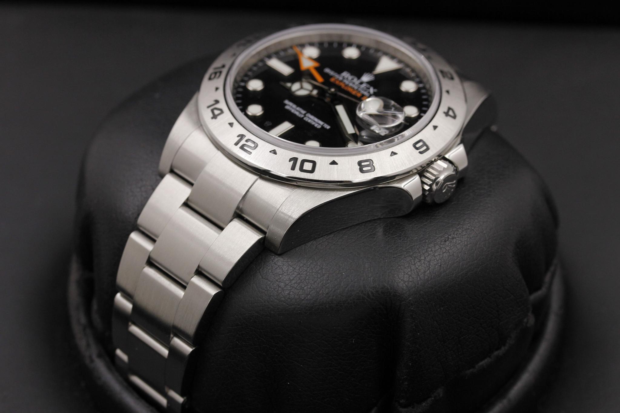 Watch Image 2