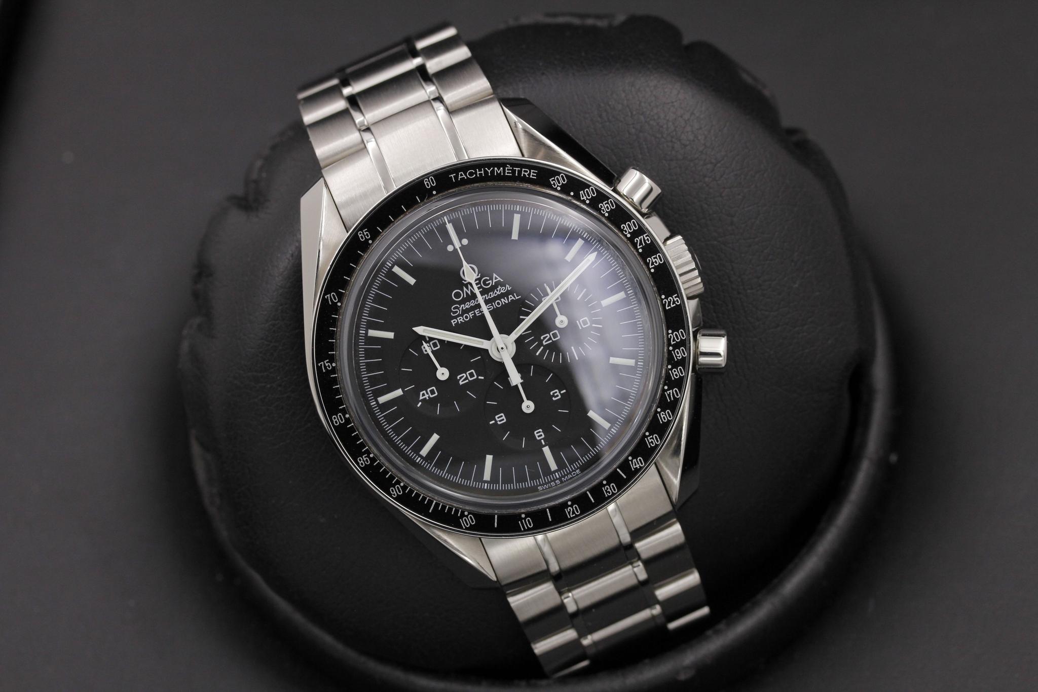 Watch Image 9