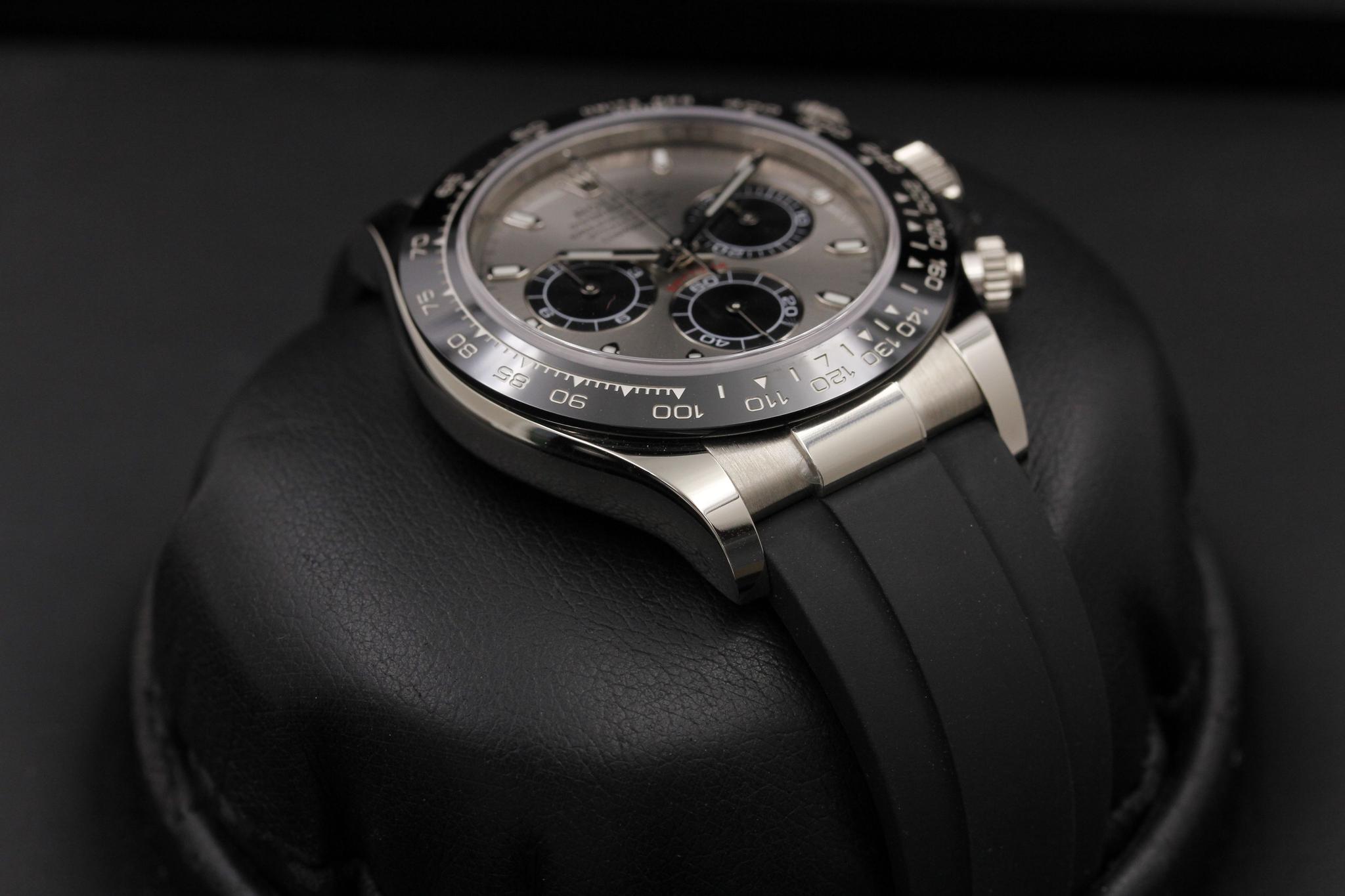Watch Image 6