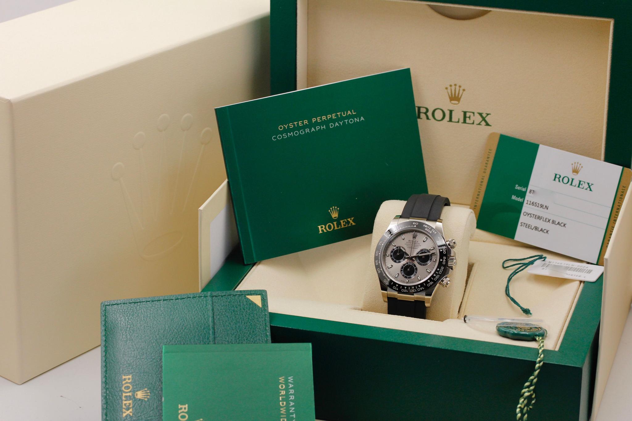 Watch Image 11