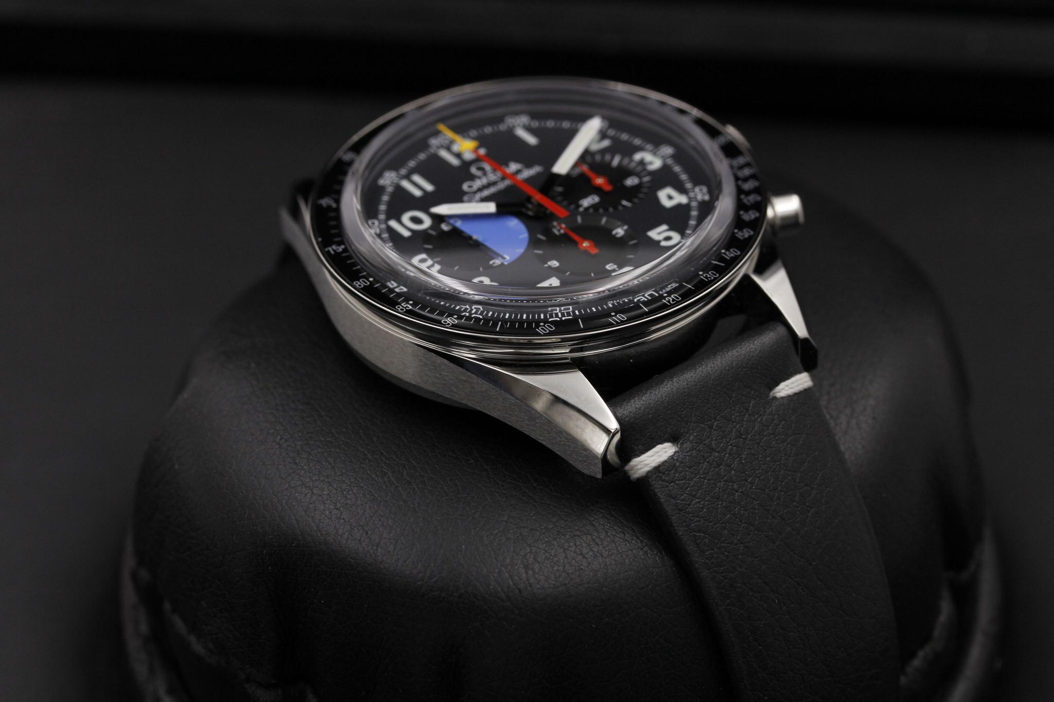 Watch Image 6