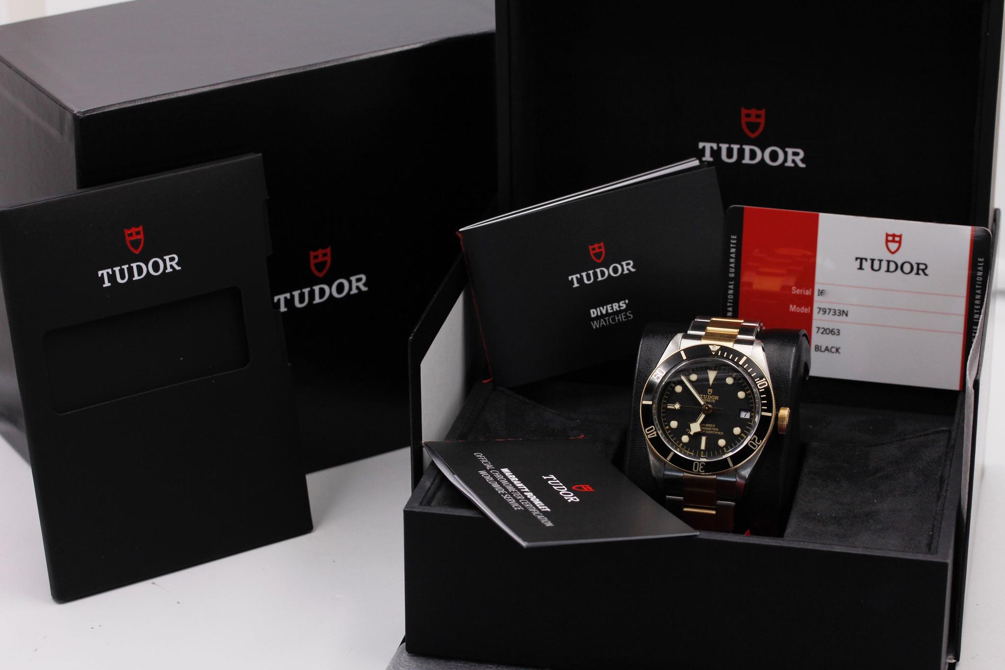 Watch Image 11