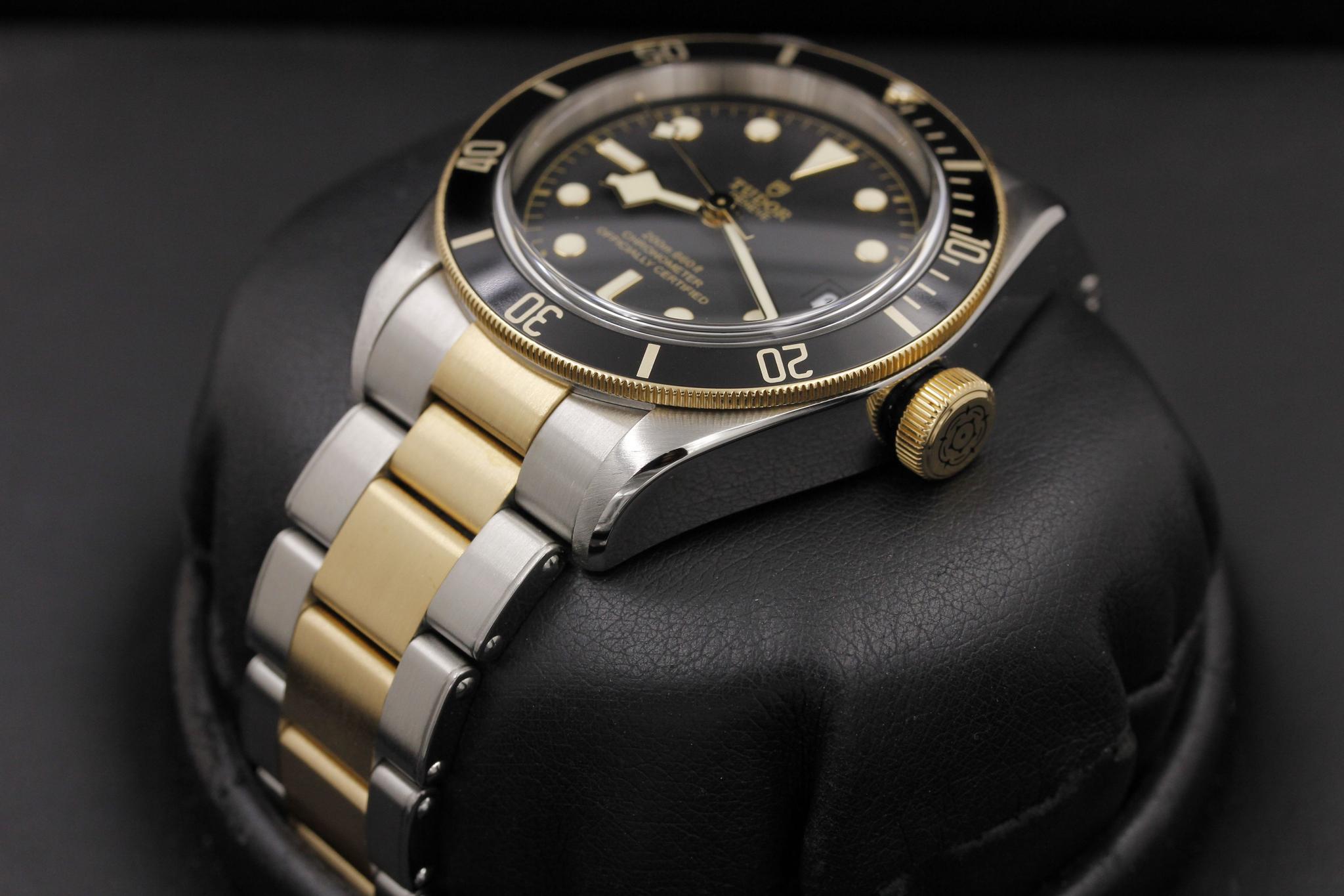 Watch Image 2