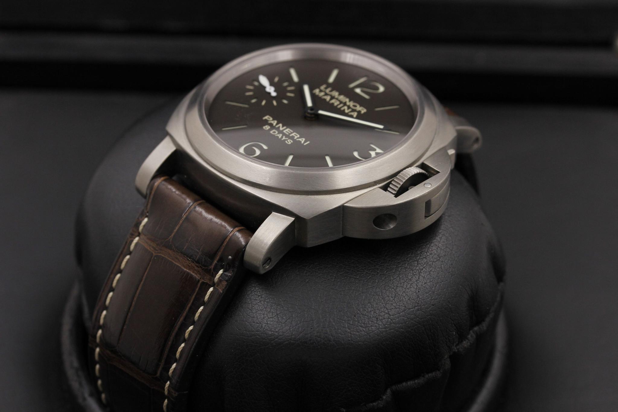 Watch Image 2