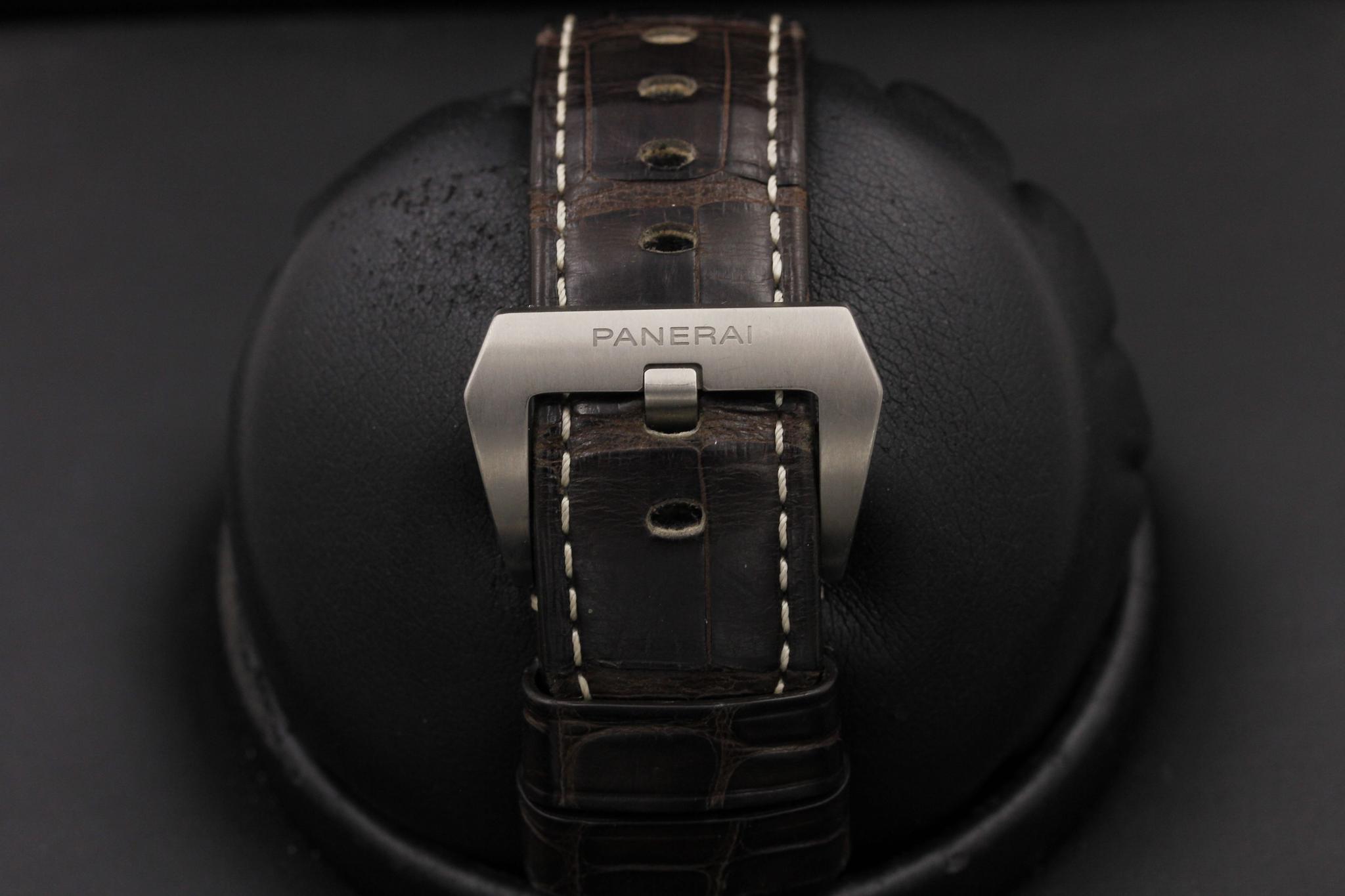 Watch Image 7