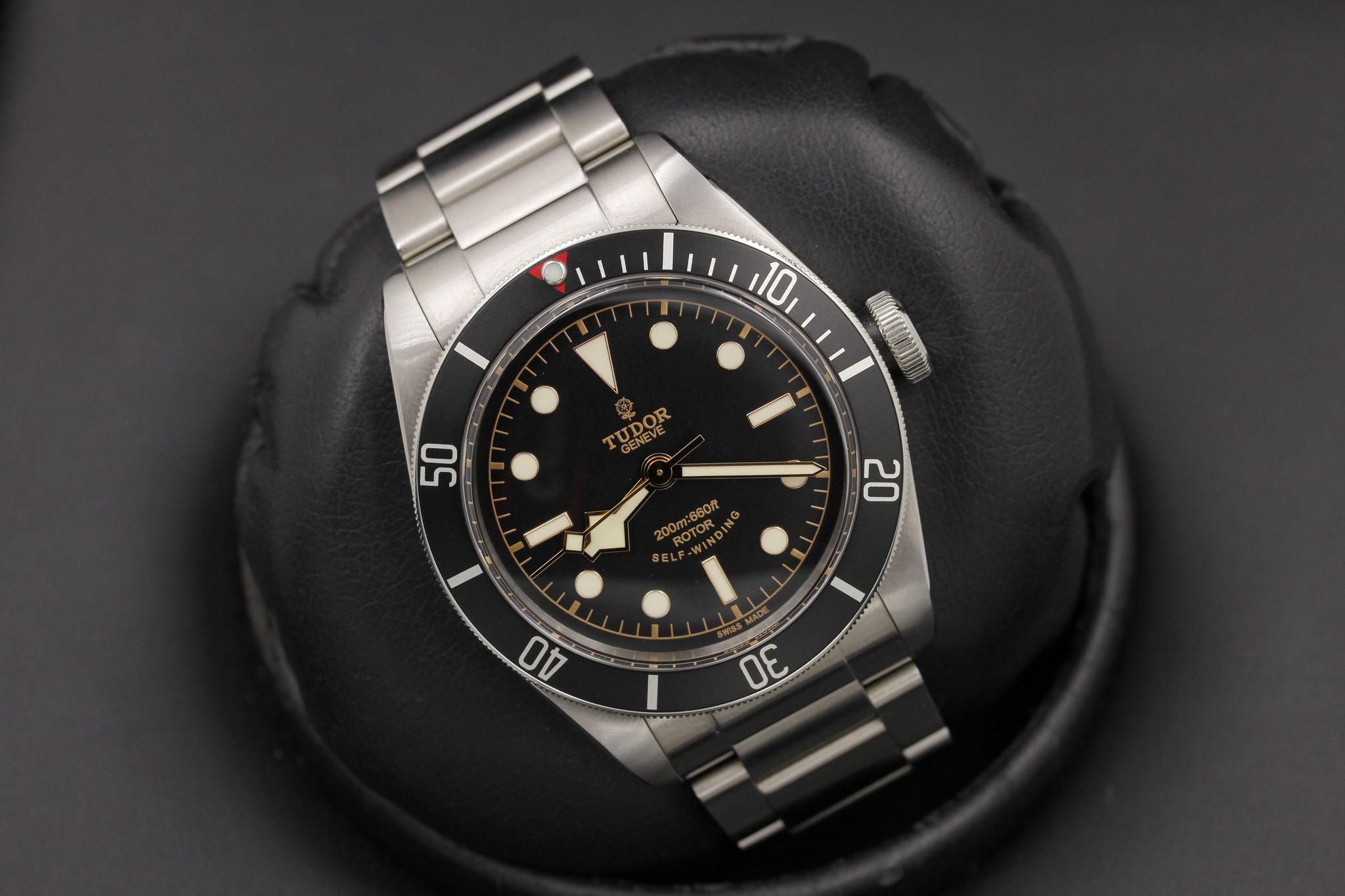 Watch Image 8