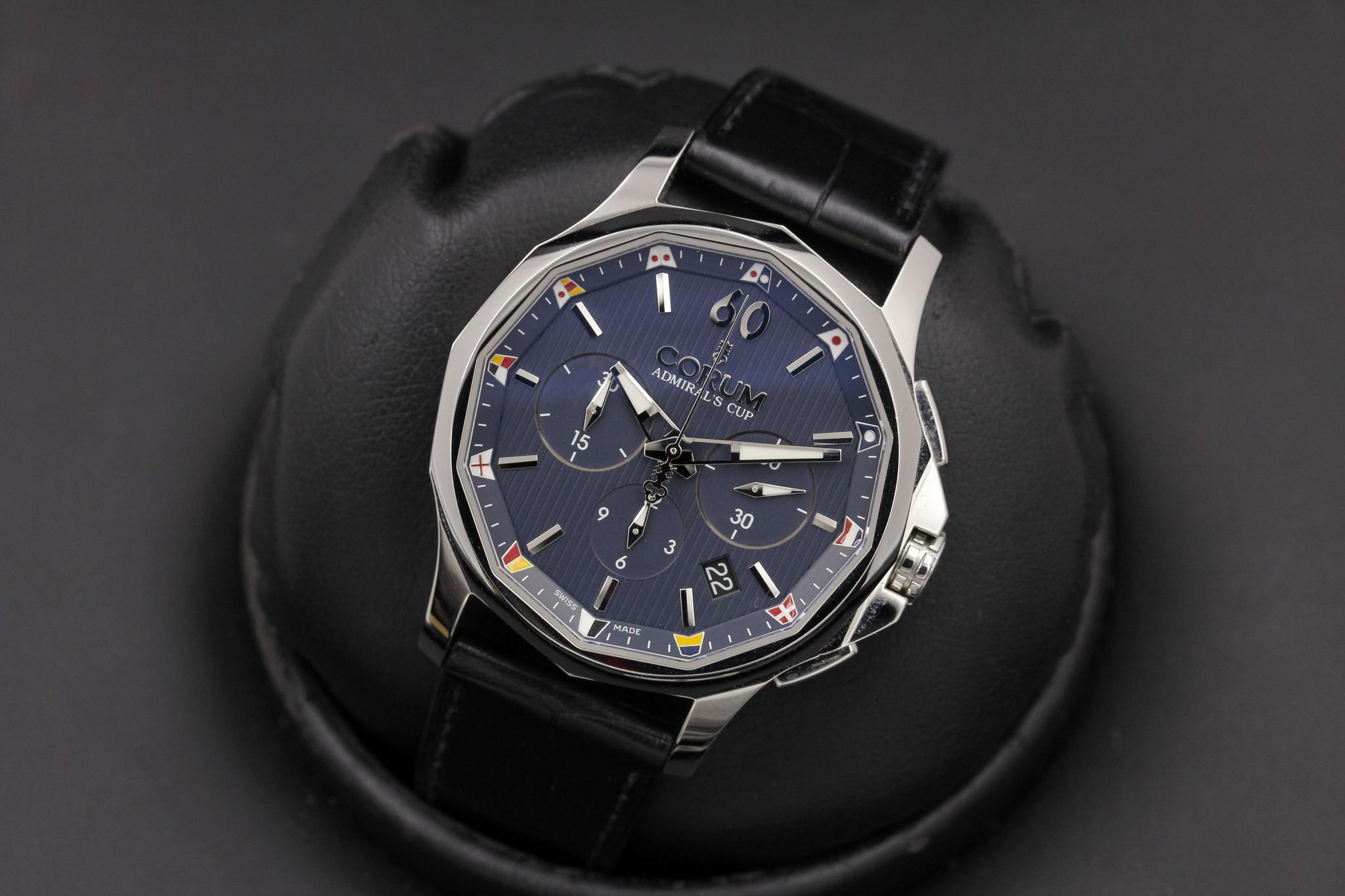 Watch Image 10