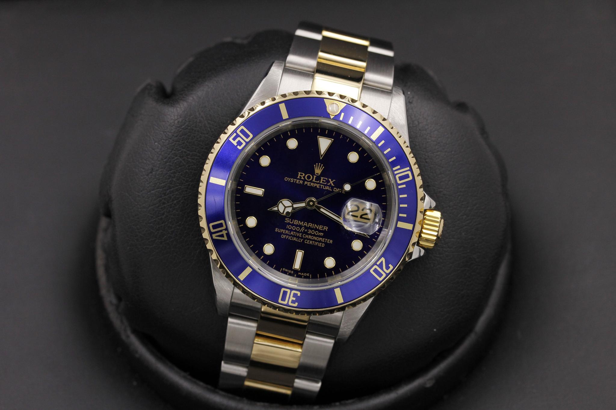 Watch Image 10